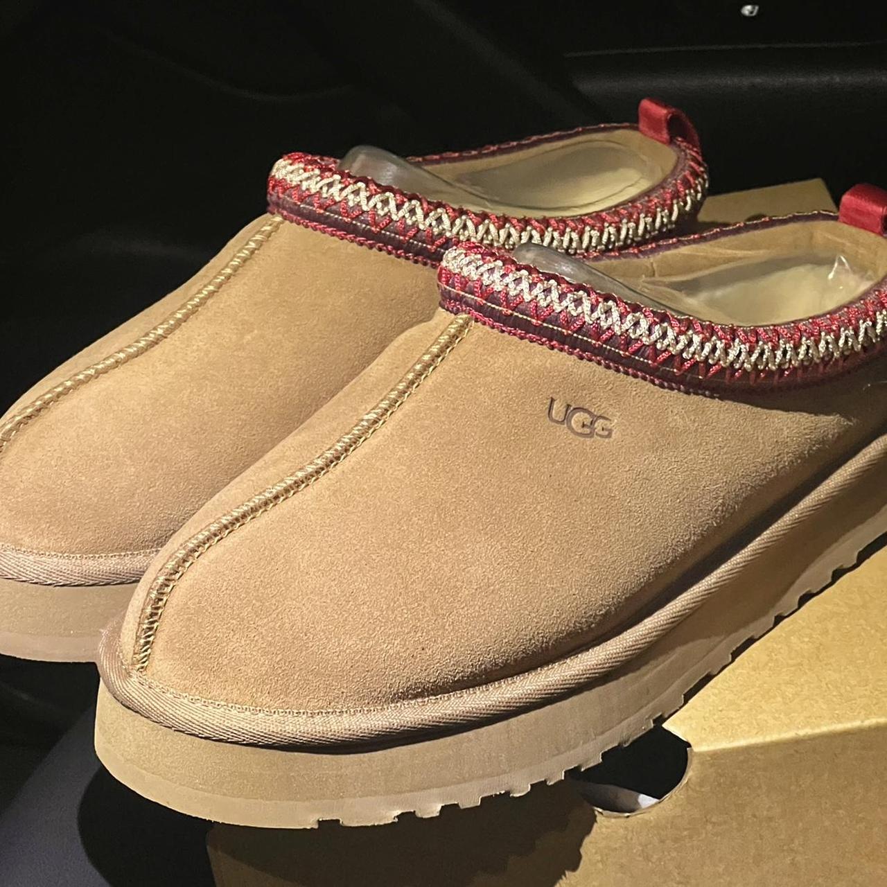 Ugg Tazz Platform Kids 5/ Women's 6.5 Never worn,... - Depop