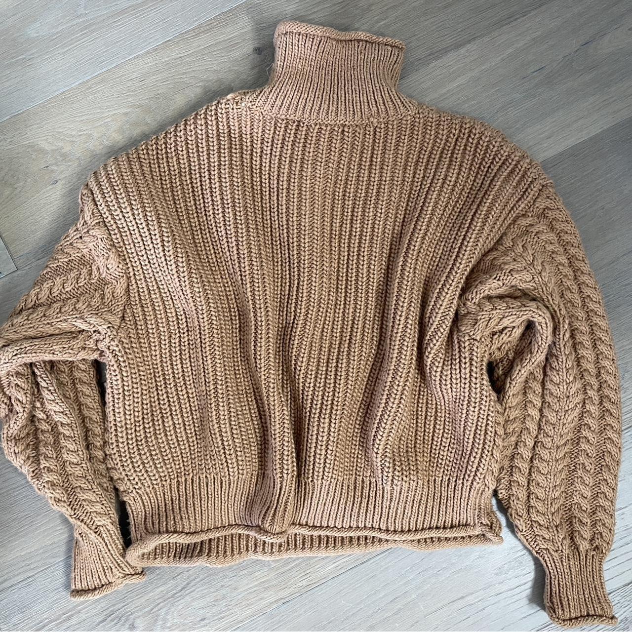 H M chunky knit sweater Size M Perfect for fall Depop