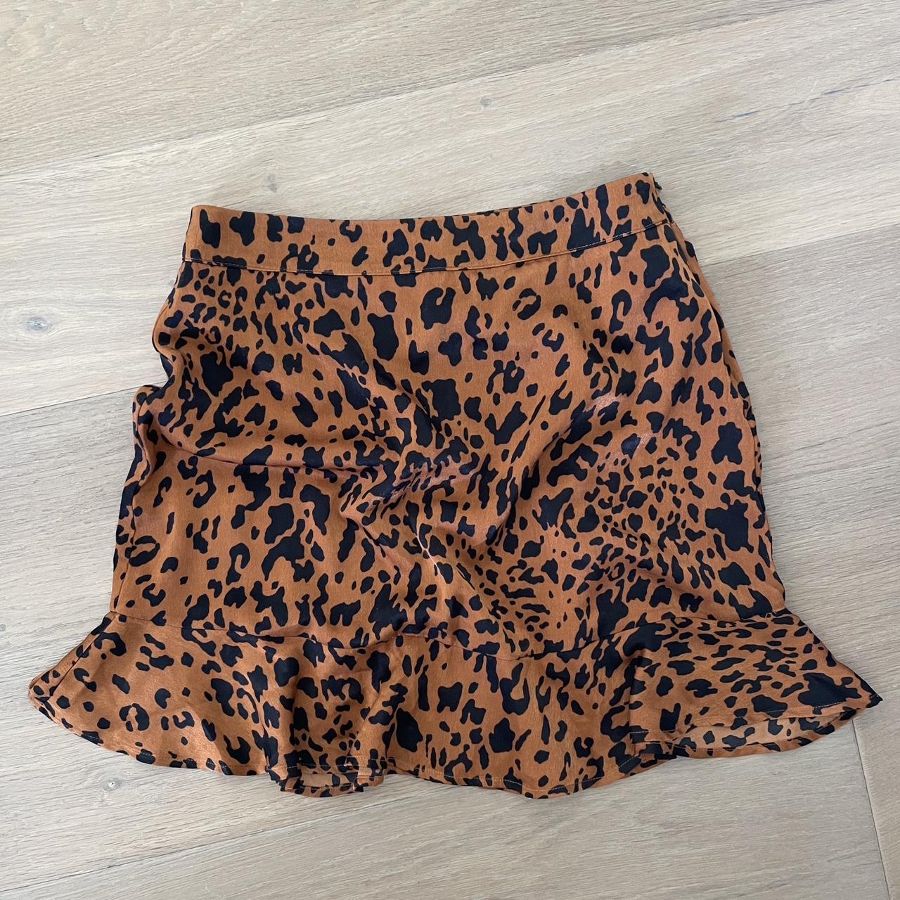 Foreva young discount leopard print skirt