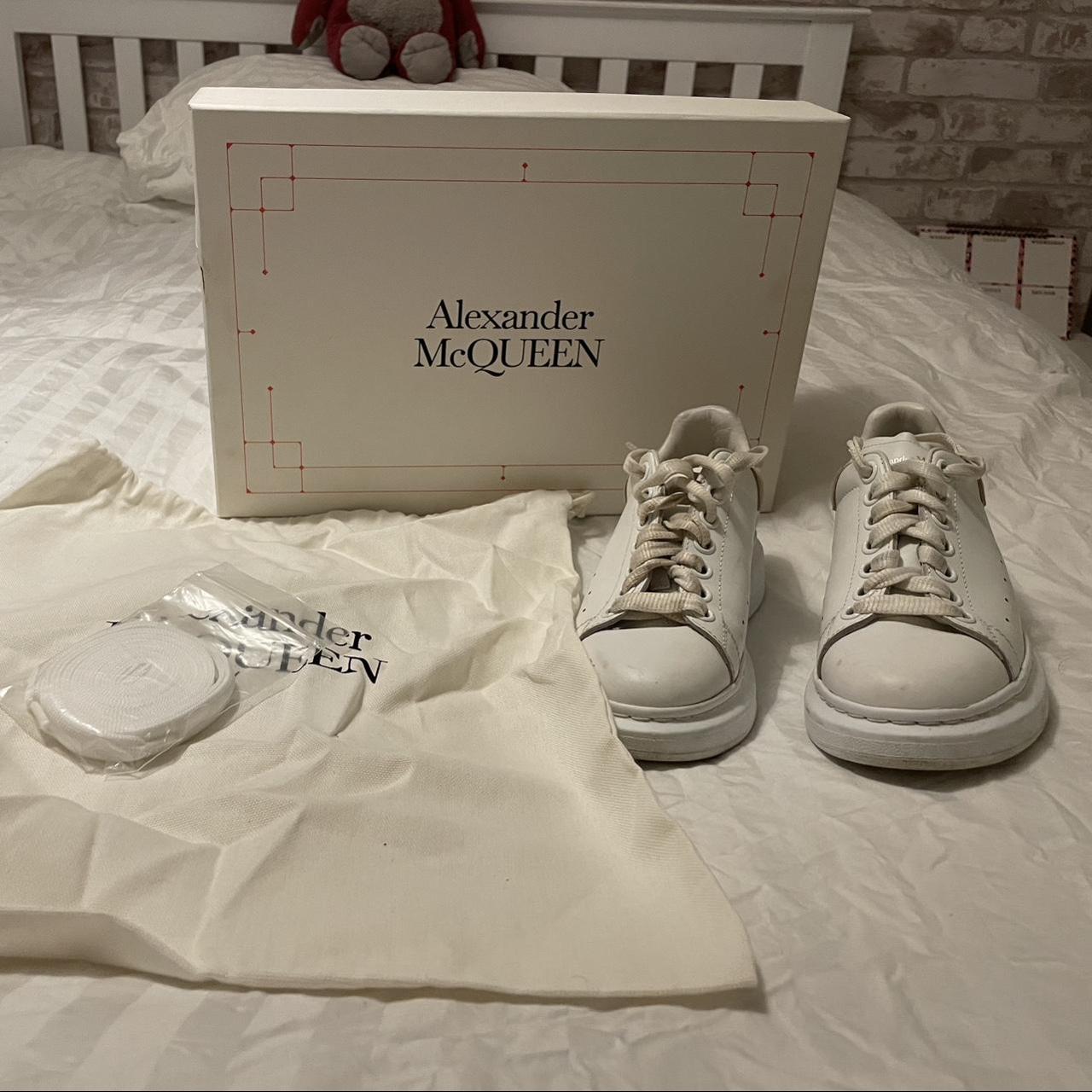 Alexander mcqueen clearance size 3