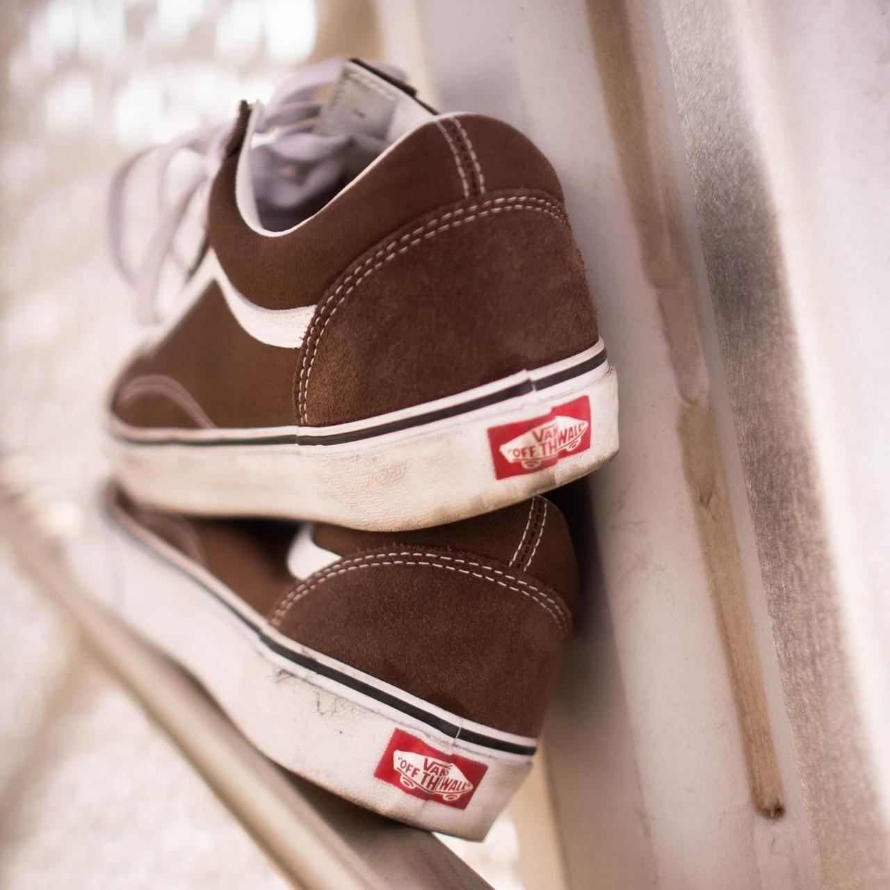 Vans Men's Brown and White Trainers (3)