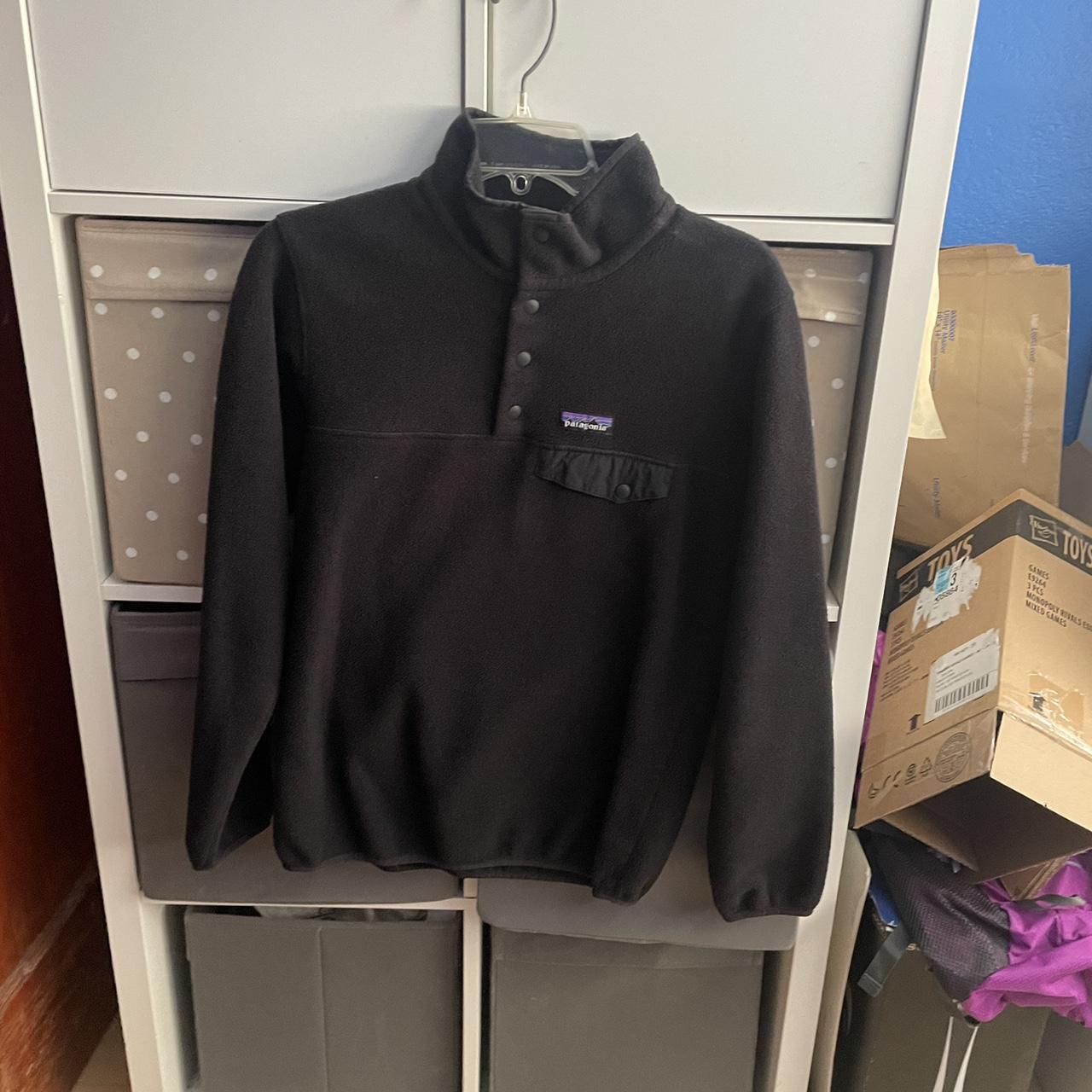 Patagonia jacket xs men fits like smell men’s Depop
