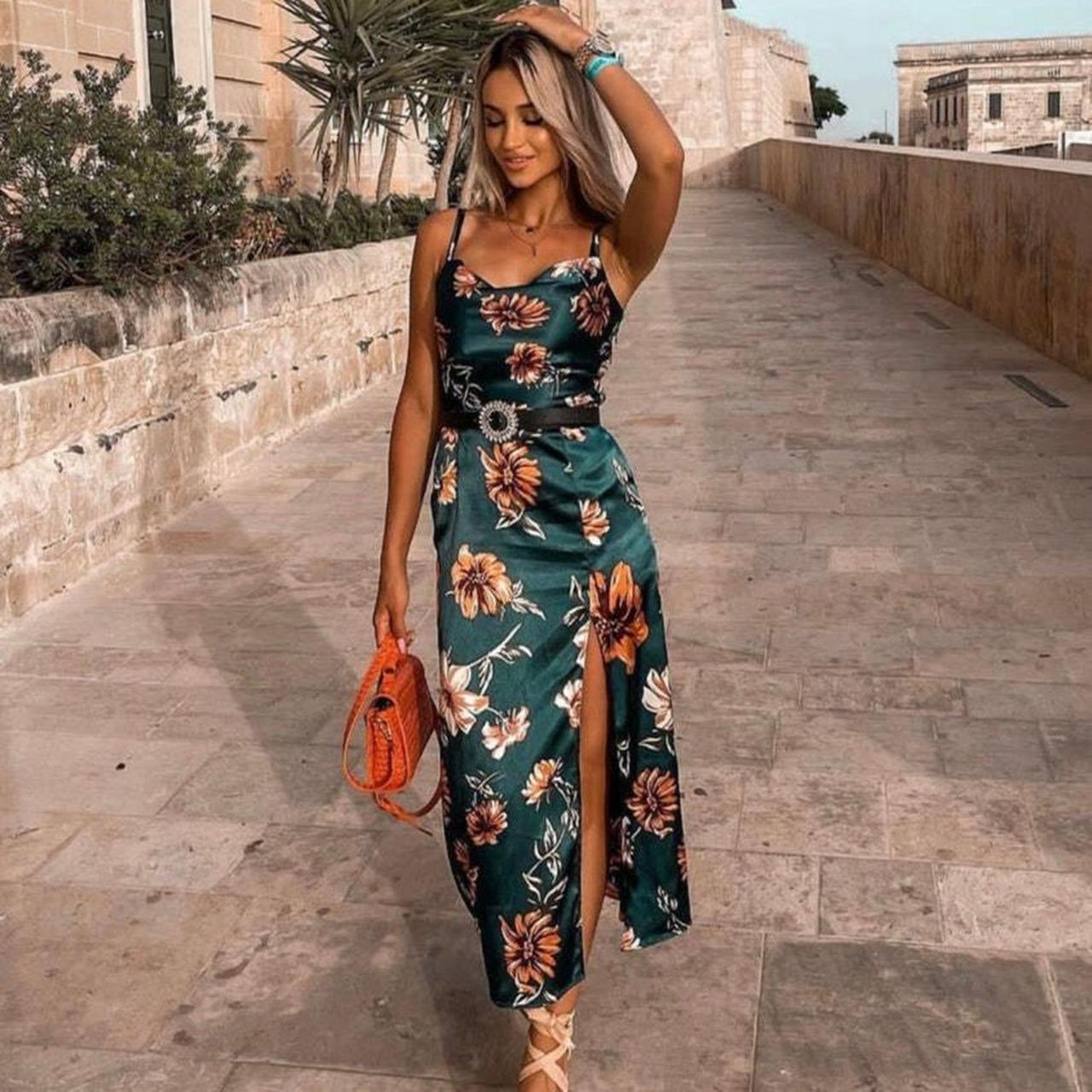 item listed by thriftytrishy_