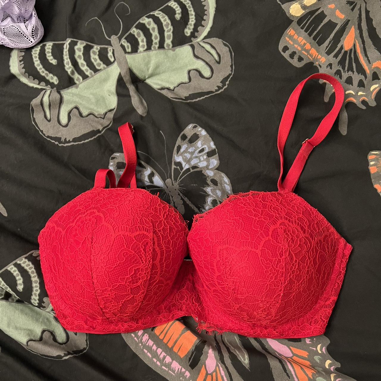 Victoria's Secret Women's Bra Depop