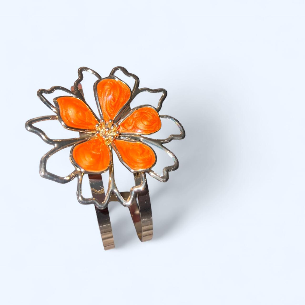 item listed by losangelesfinds13