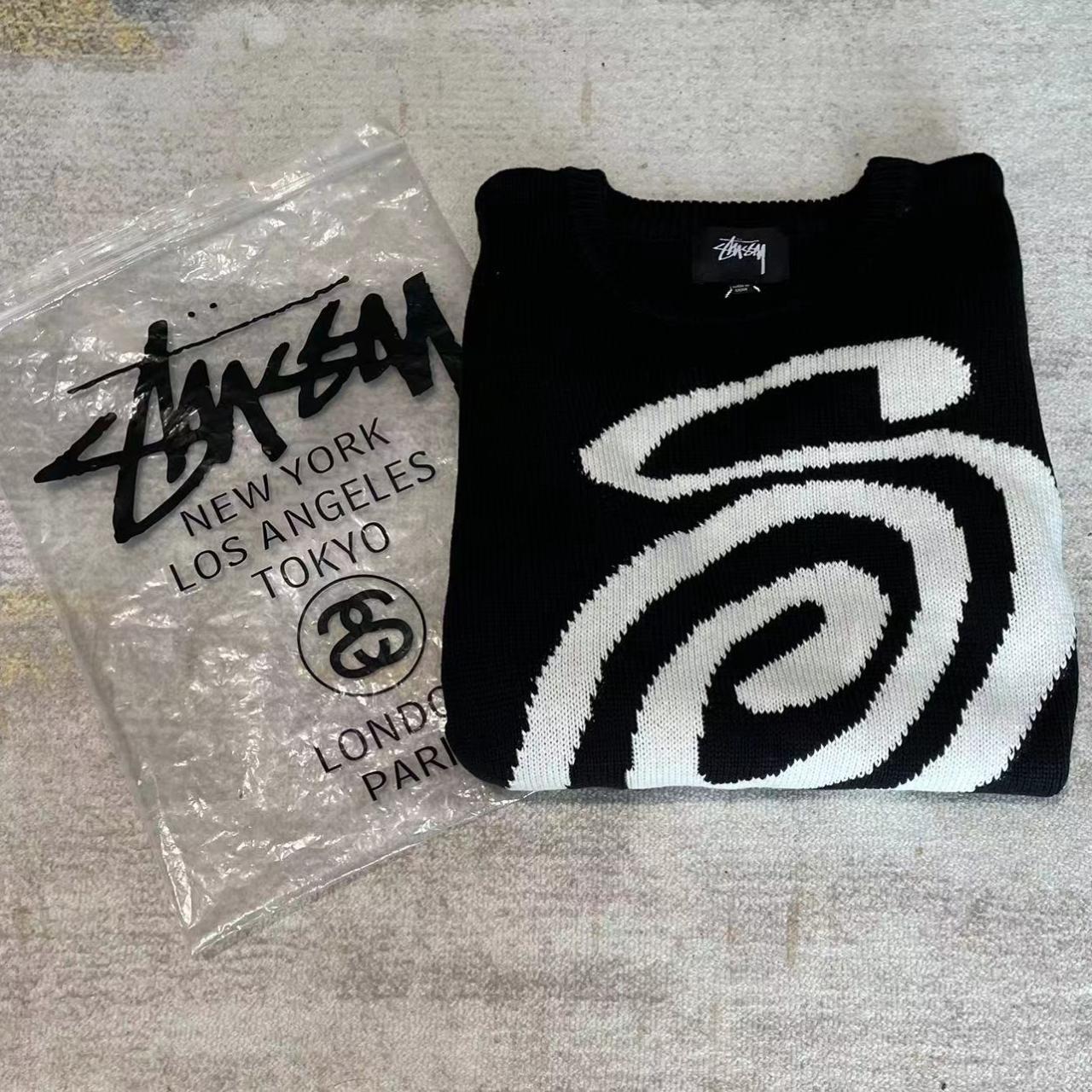 STUSSY CURLY “S” KNITTED JUMPER, SIZE MEDIUM, BRAND...