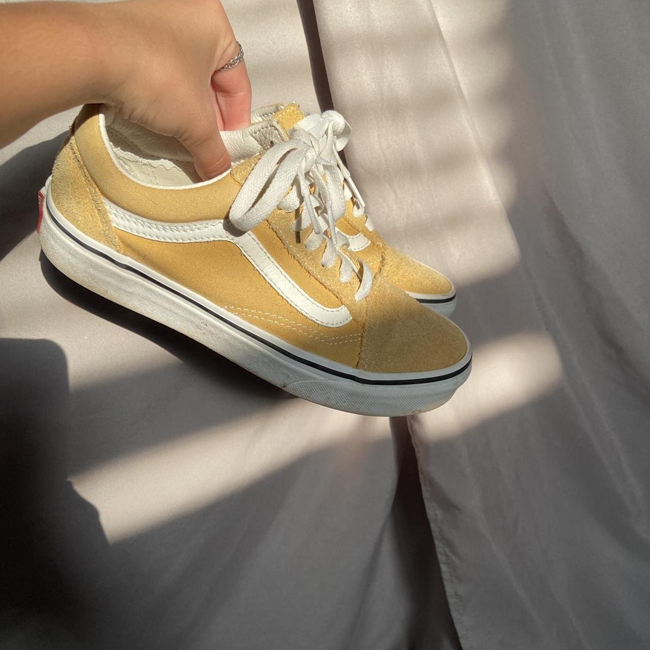 Vans Old Skool sneakers in yellow | ASOS
