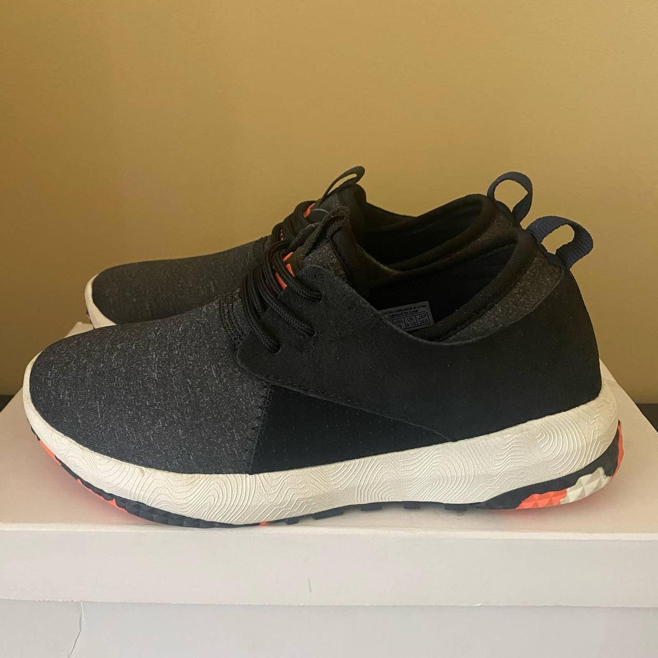 Cool TM Women's Black and Grey Trainers