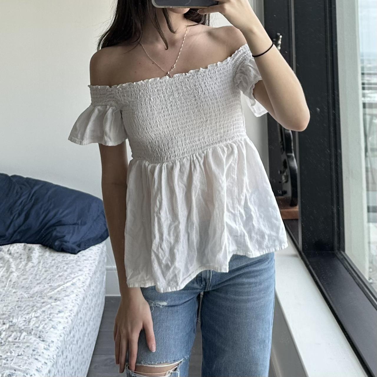 American eagle off the best sale shoulder top