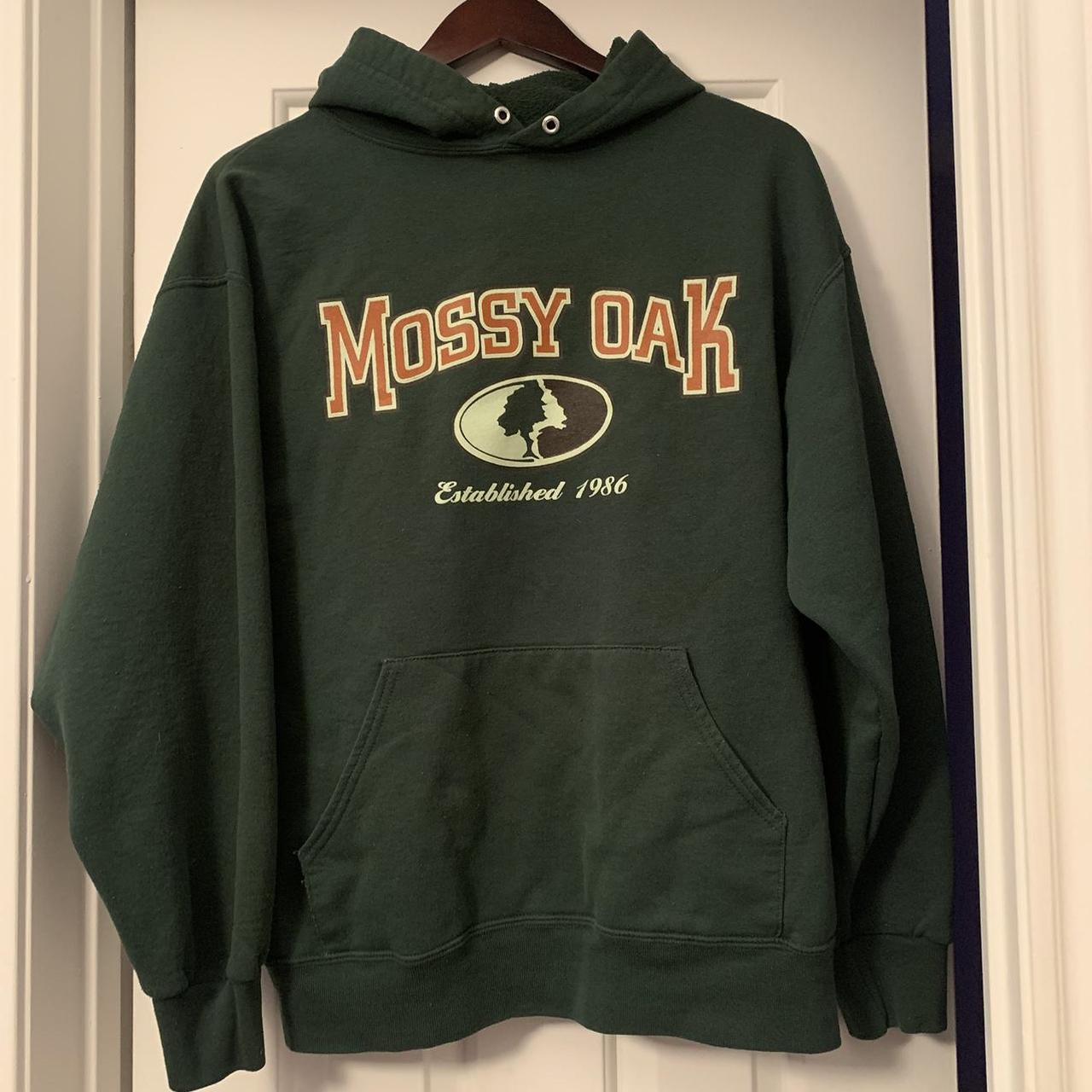 Mossy Oak Men's Green and Red Hoodie | Depop