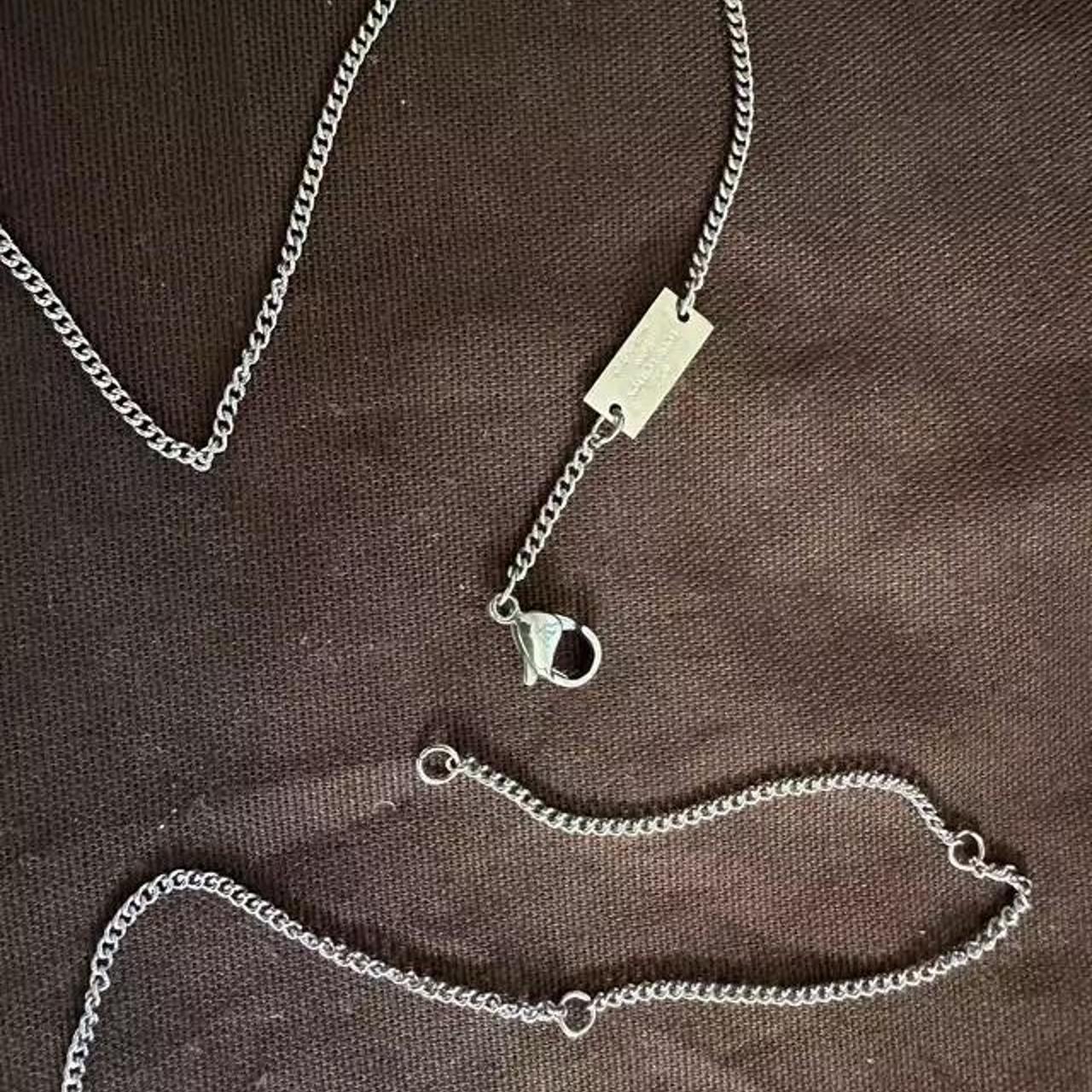 LOUIS VUITTON Acrylic LV Flower Charm Necklace - Depop