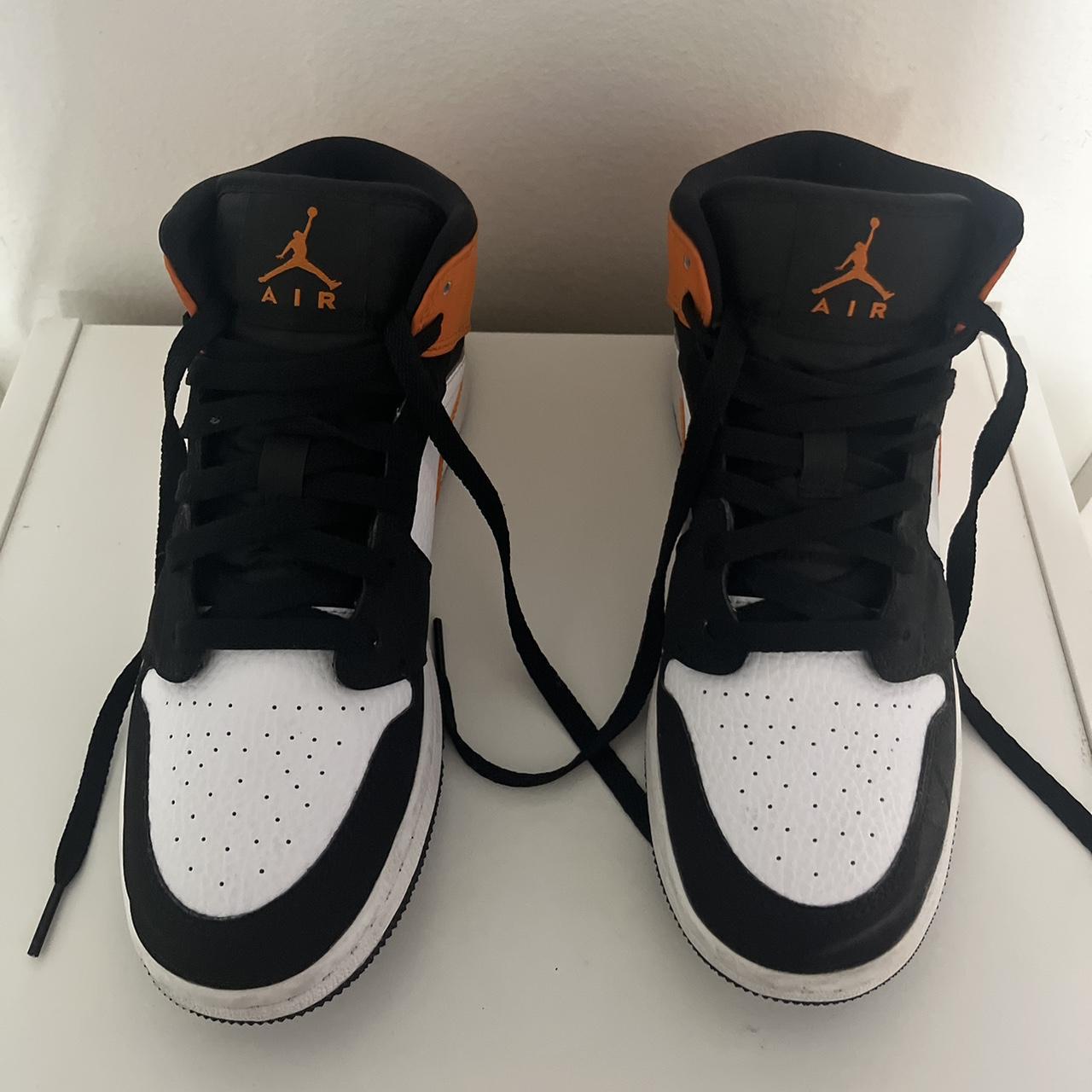 Jordan 1 mid store shattered backboard womens