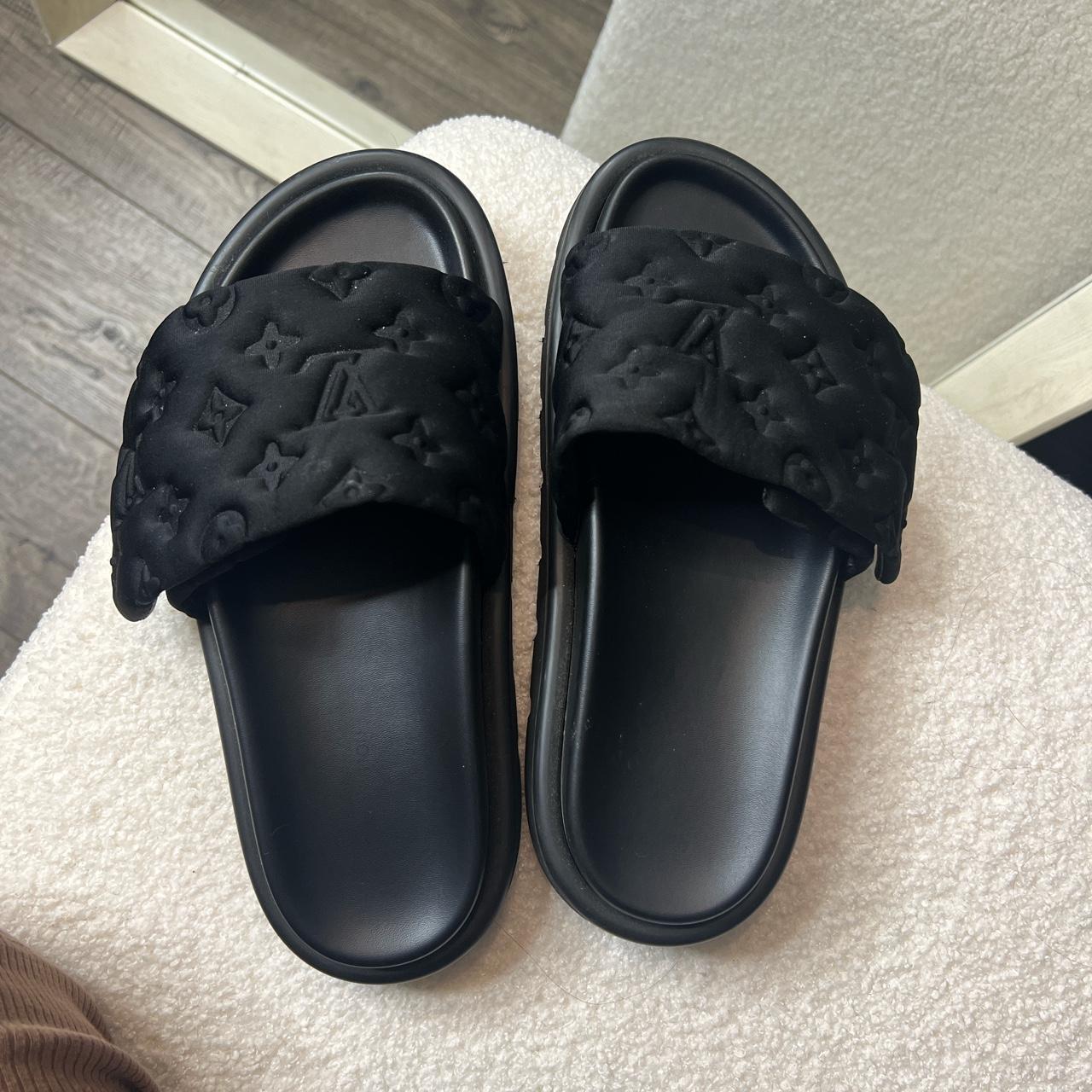 Black Louis Vuitton Slides worn twice in great... - Depop