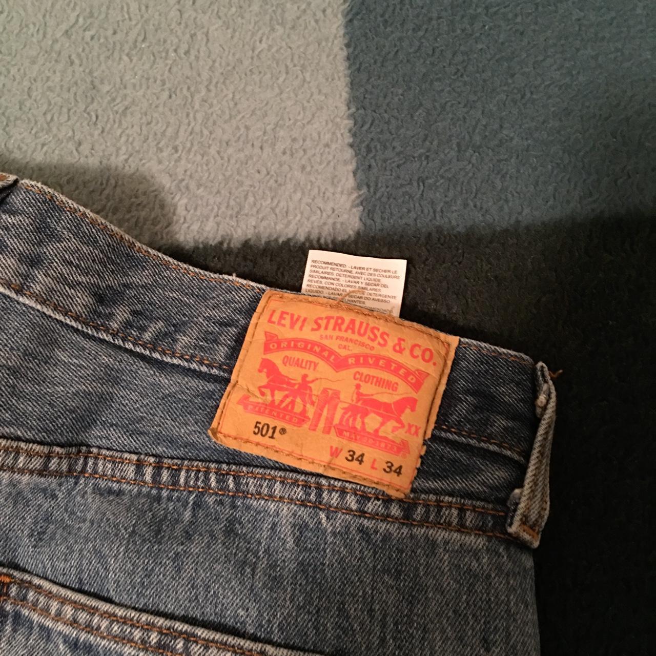 Levi's Men's Blue Jeans | Depop