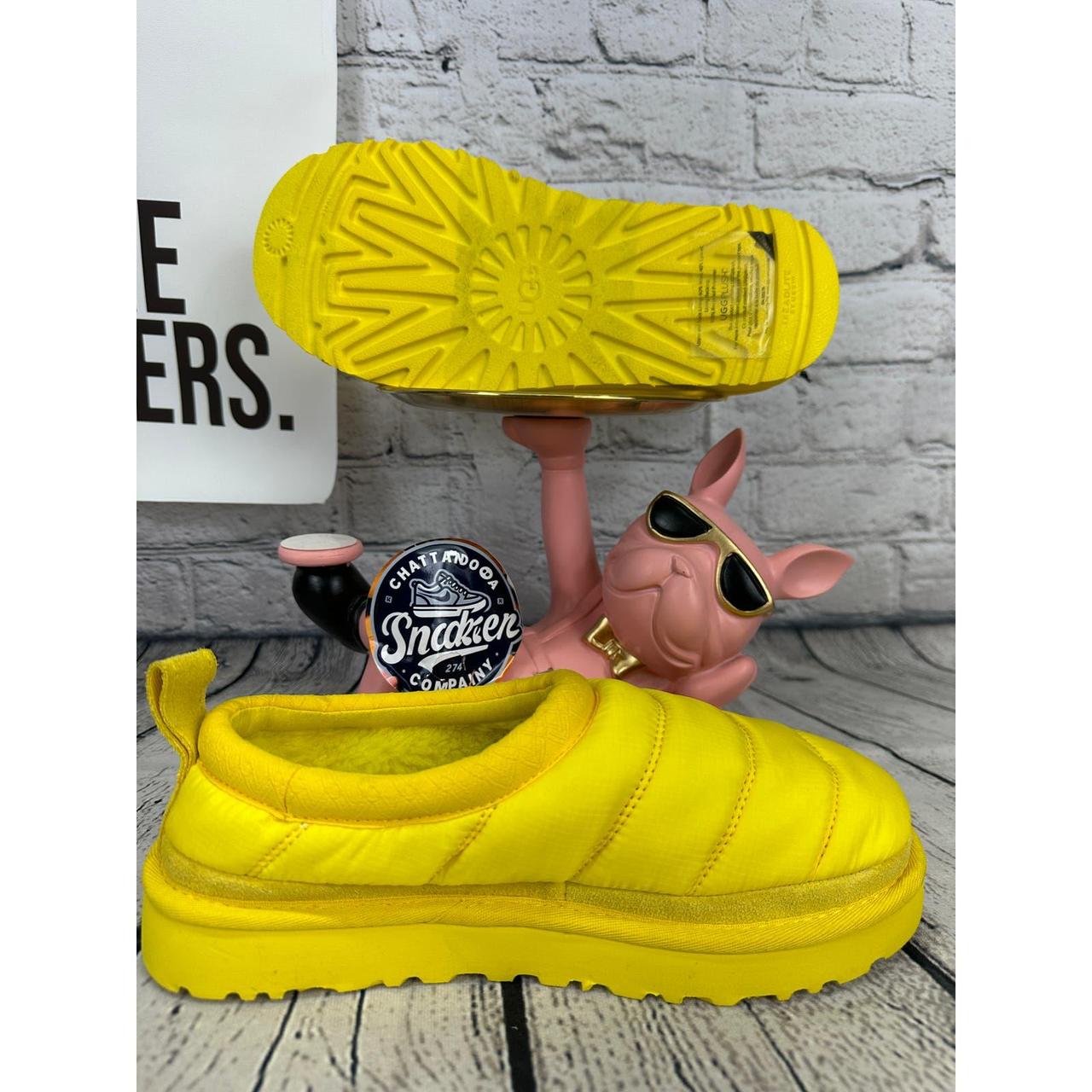 UGG 新品 ミトン手袋 イエロー 手袋/アームカバー