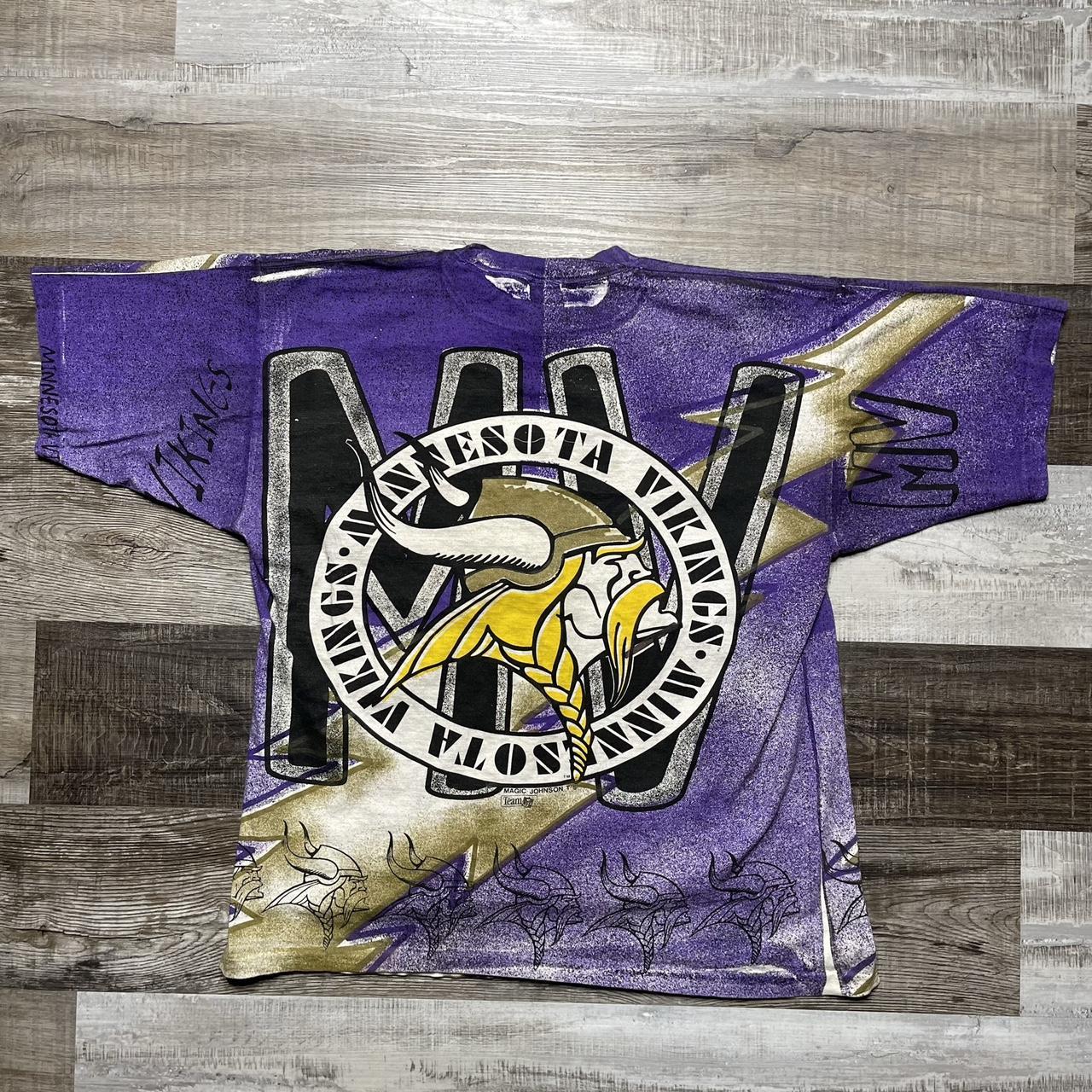 Vintage 90's Minnesota Vikings Tshirt Single stitch, - Depop