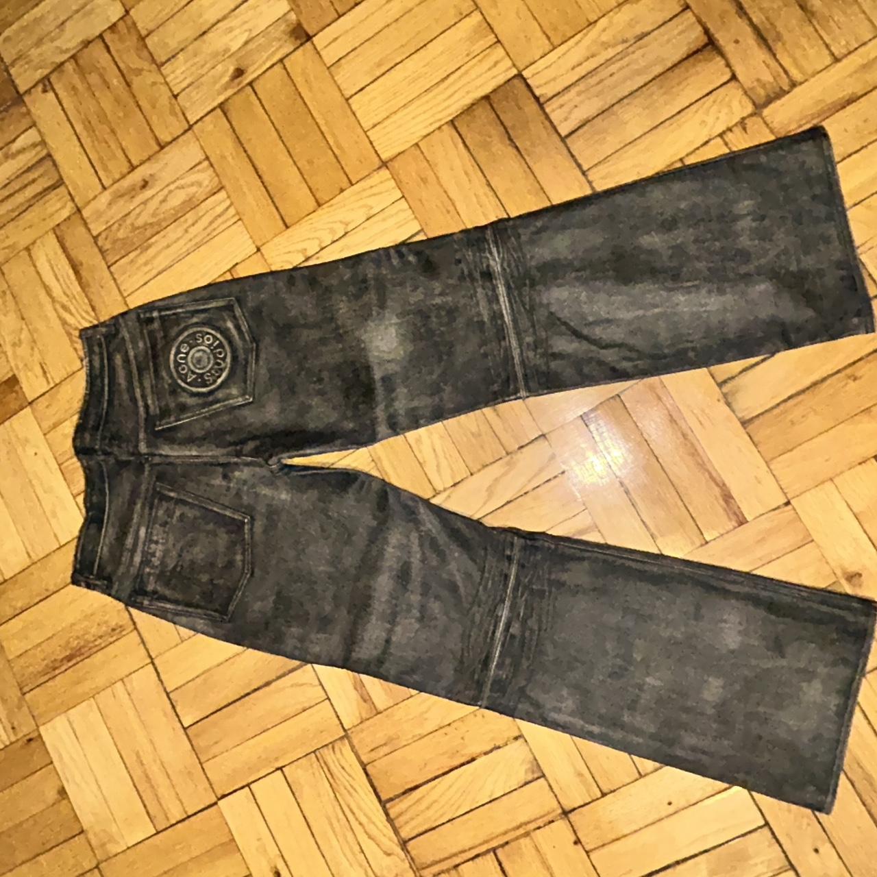 item listed by loud_164