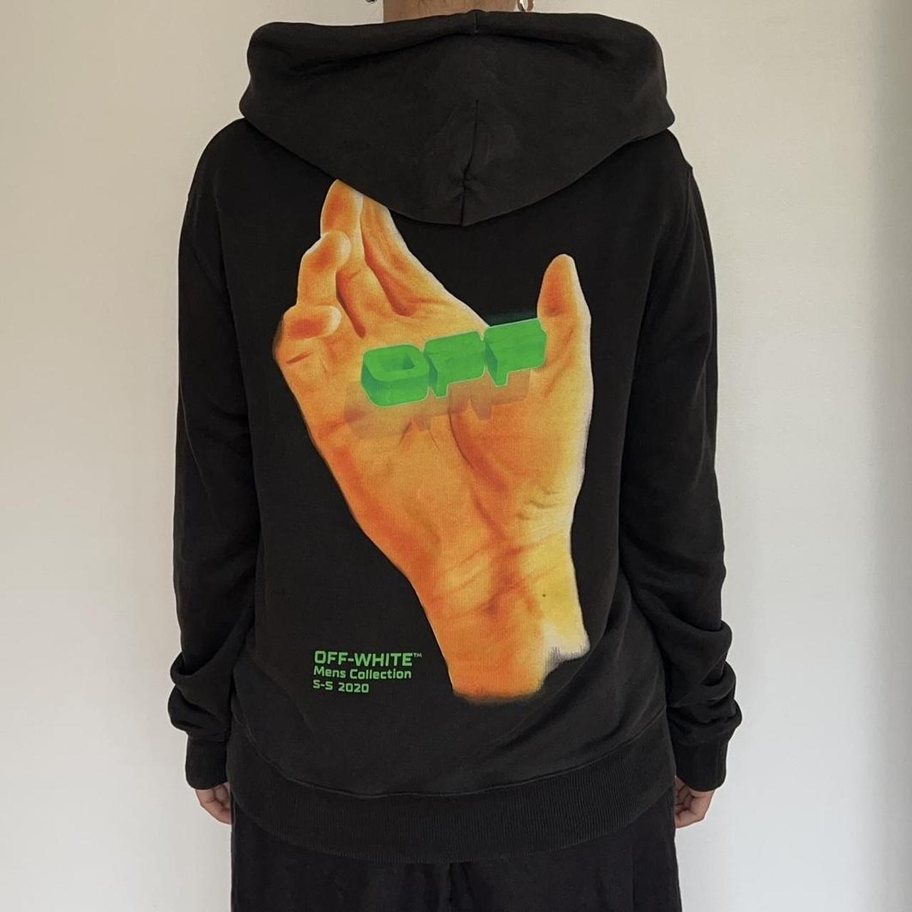 item listed by danipaglieri