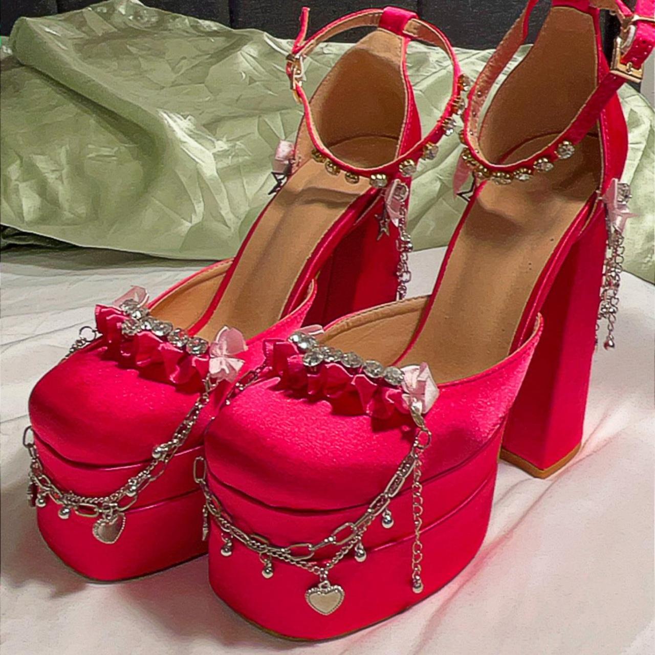 Bright pink chunky sales heels