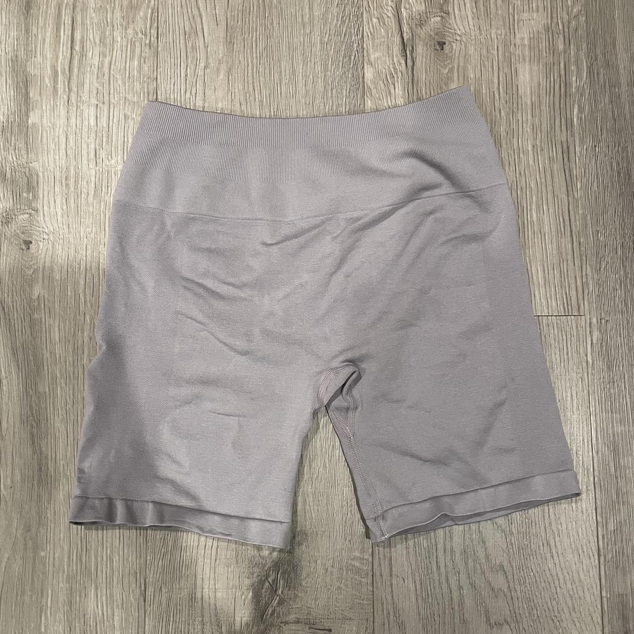 Aurola Workout shorts, worn a few times in perf - Depop