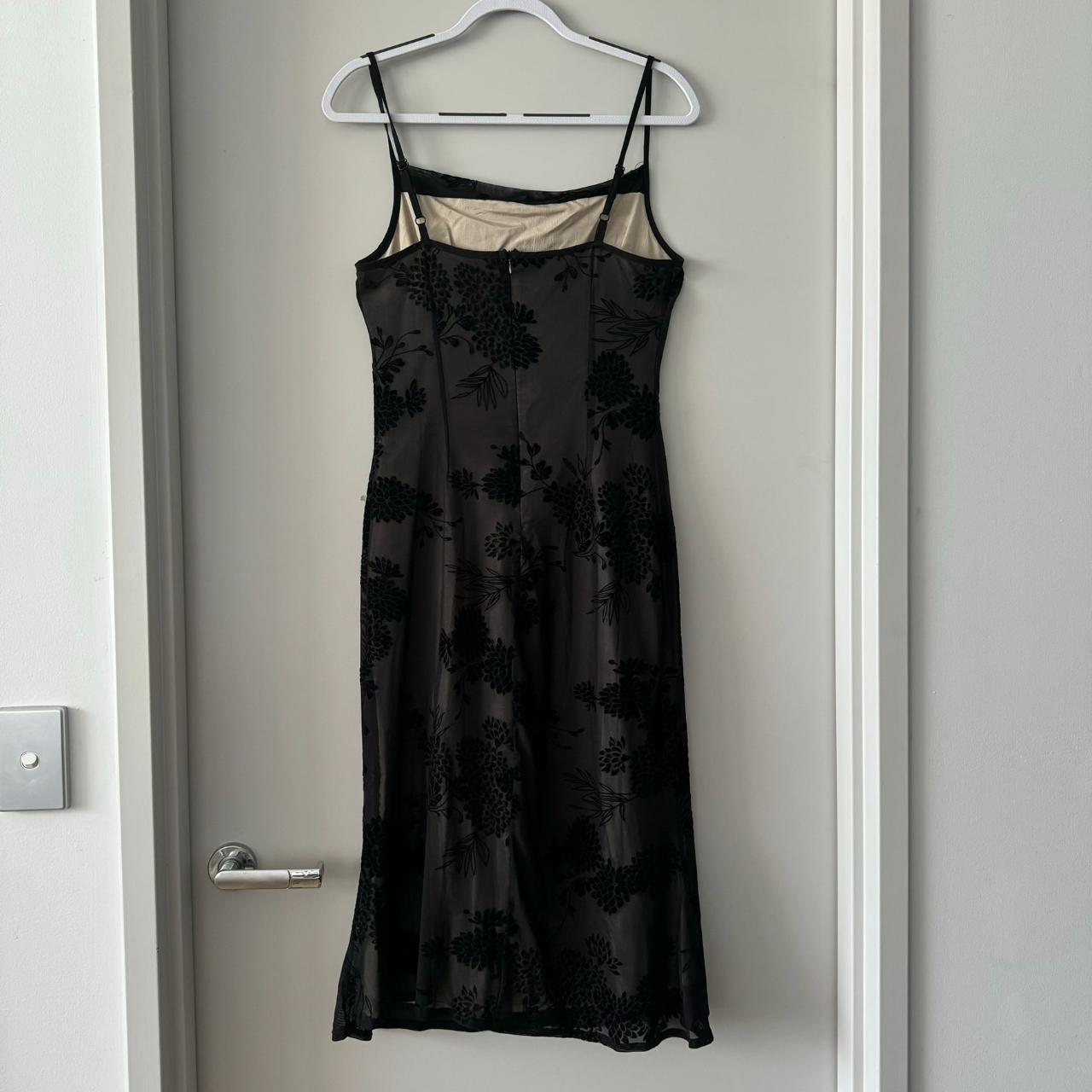 flattering dresses for size 14 australia