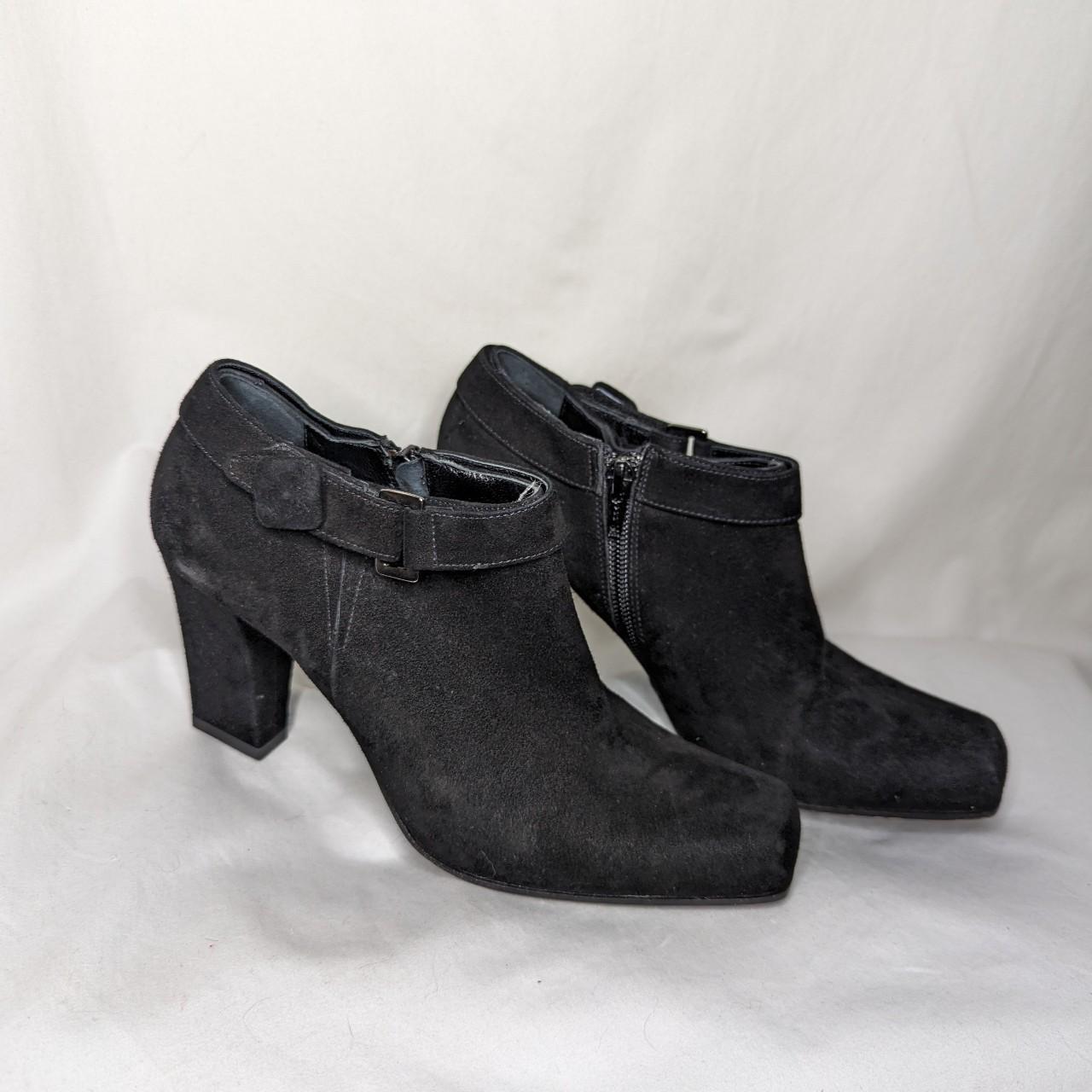 Manas Lea Foscati Women s Black Velvet Square Toe. Depop