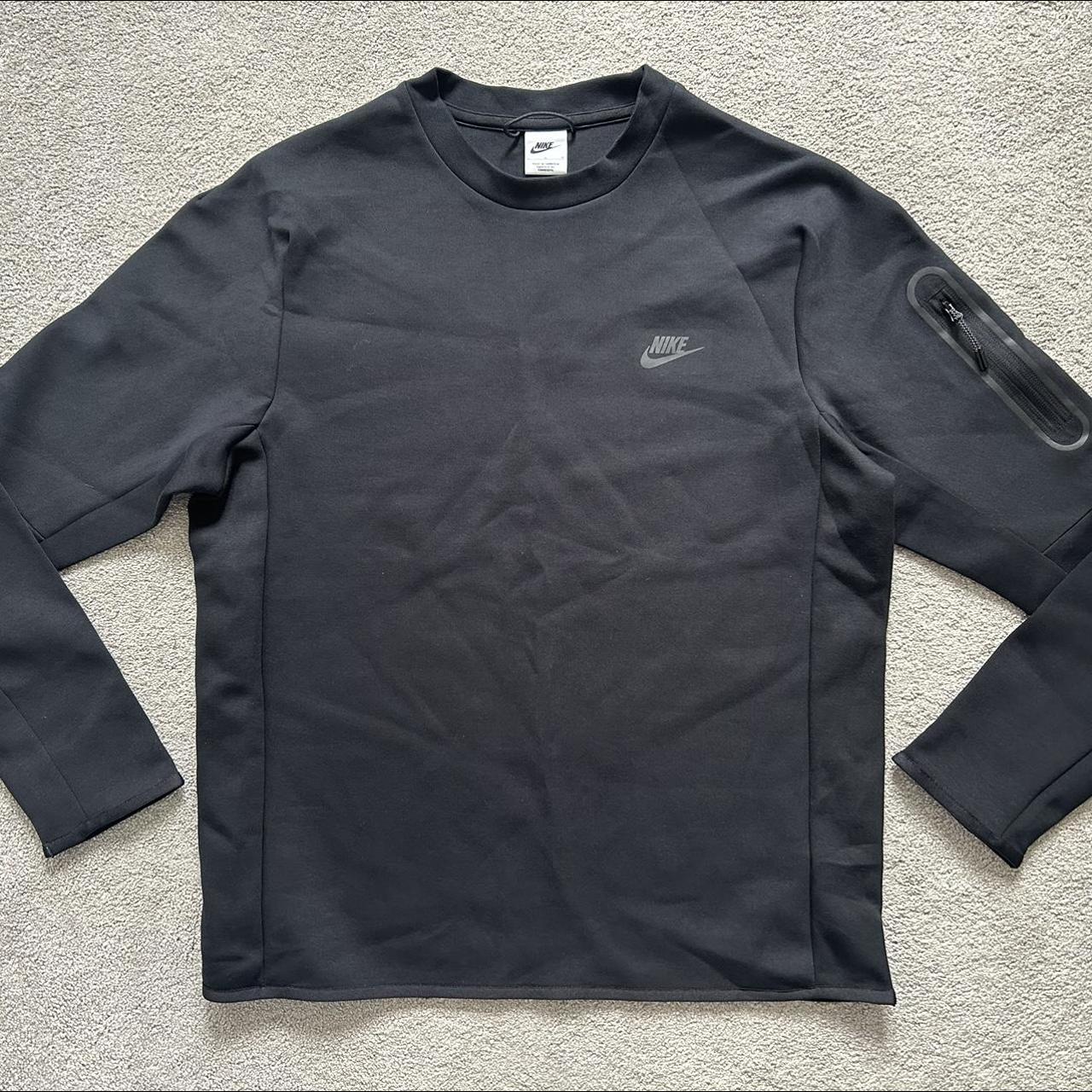 Nike Sportswear Tech Fleece Crew Sweatshirt Pullover... - Depop