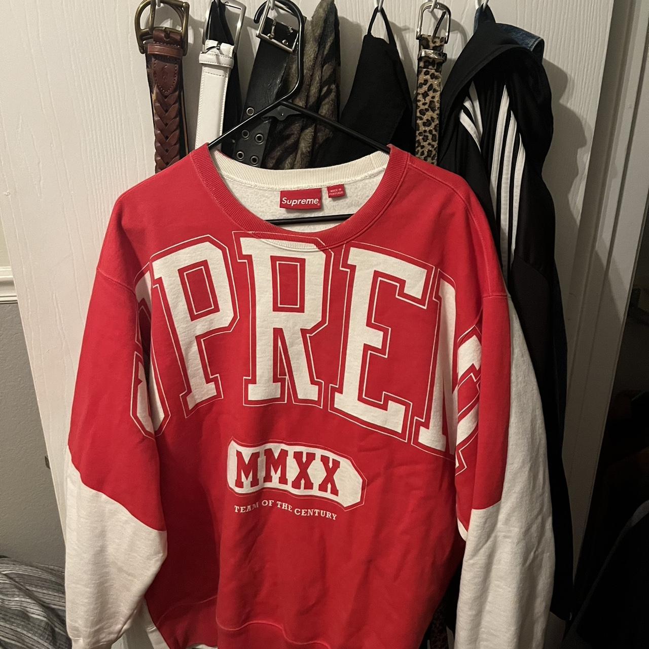 SUPREME OVERPRINT CREWNECK*** SIZE:... - Depop