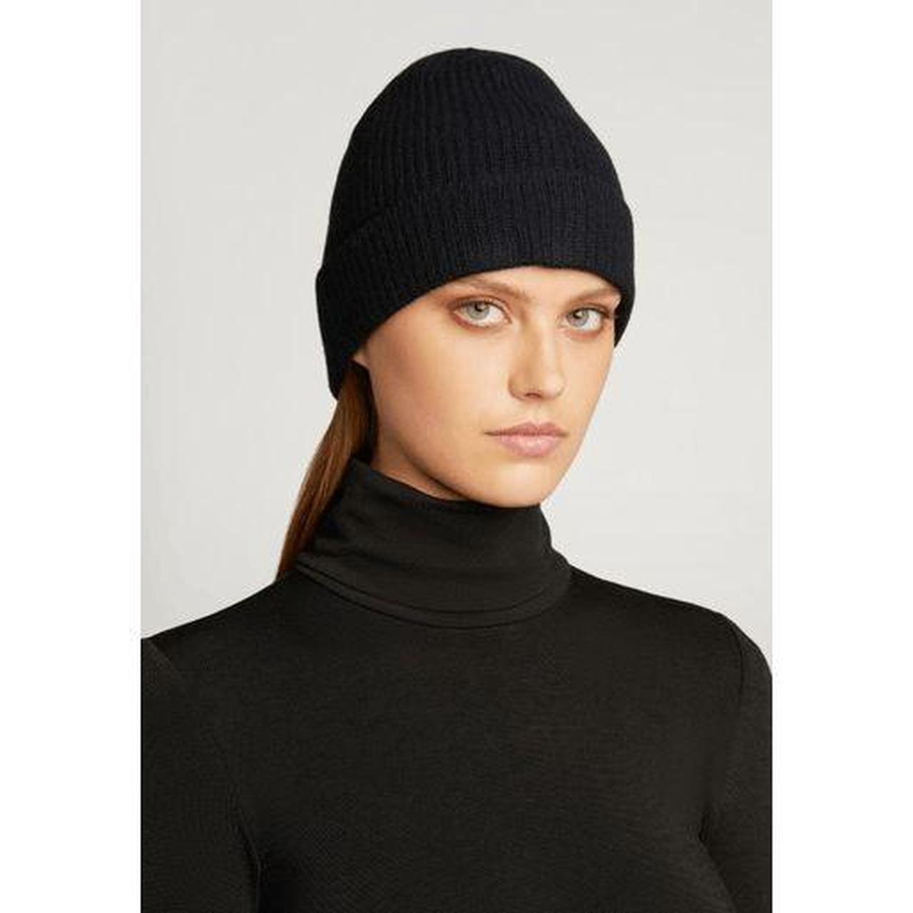item listed by sg_from_si
