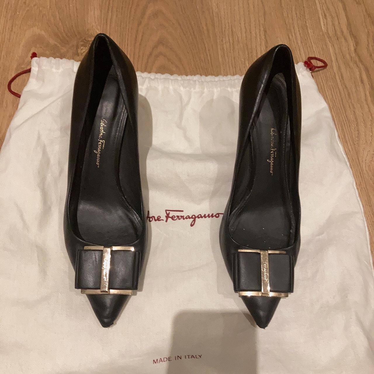 ferragamo black pumps