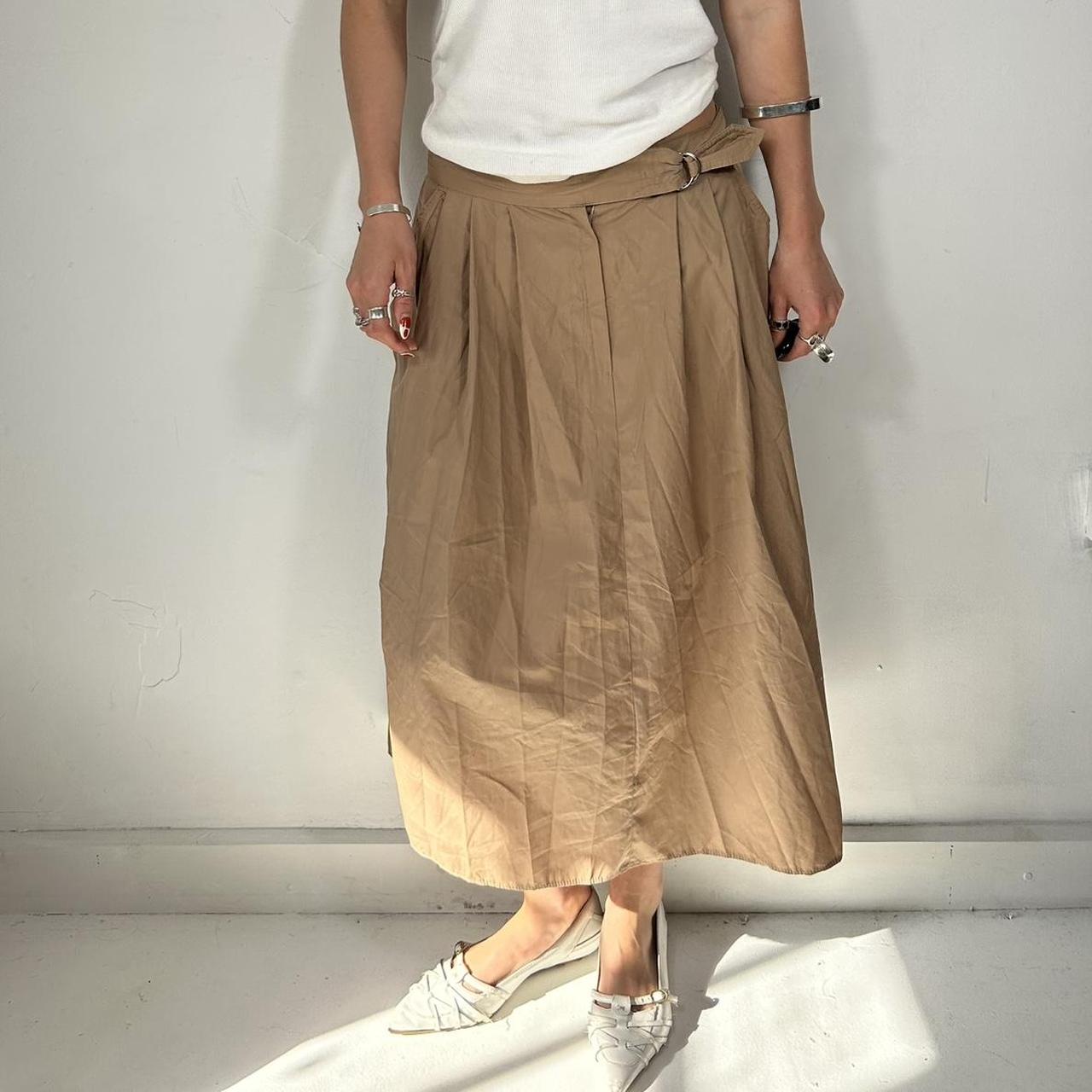 item listed by aemeliahcurates