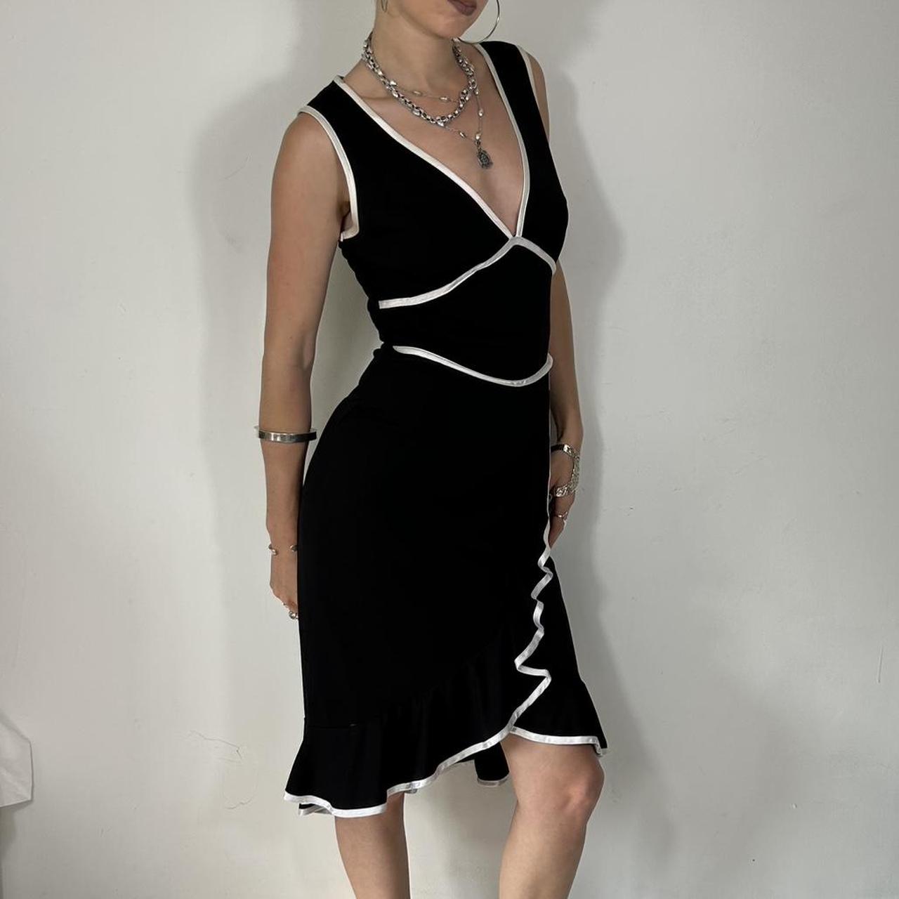 item listed by aemeliahcurates
