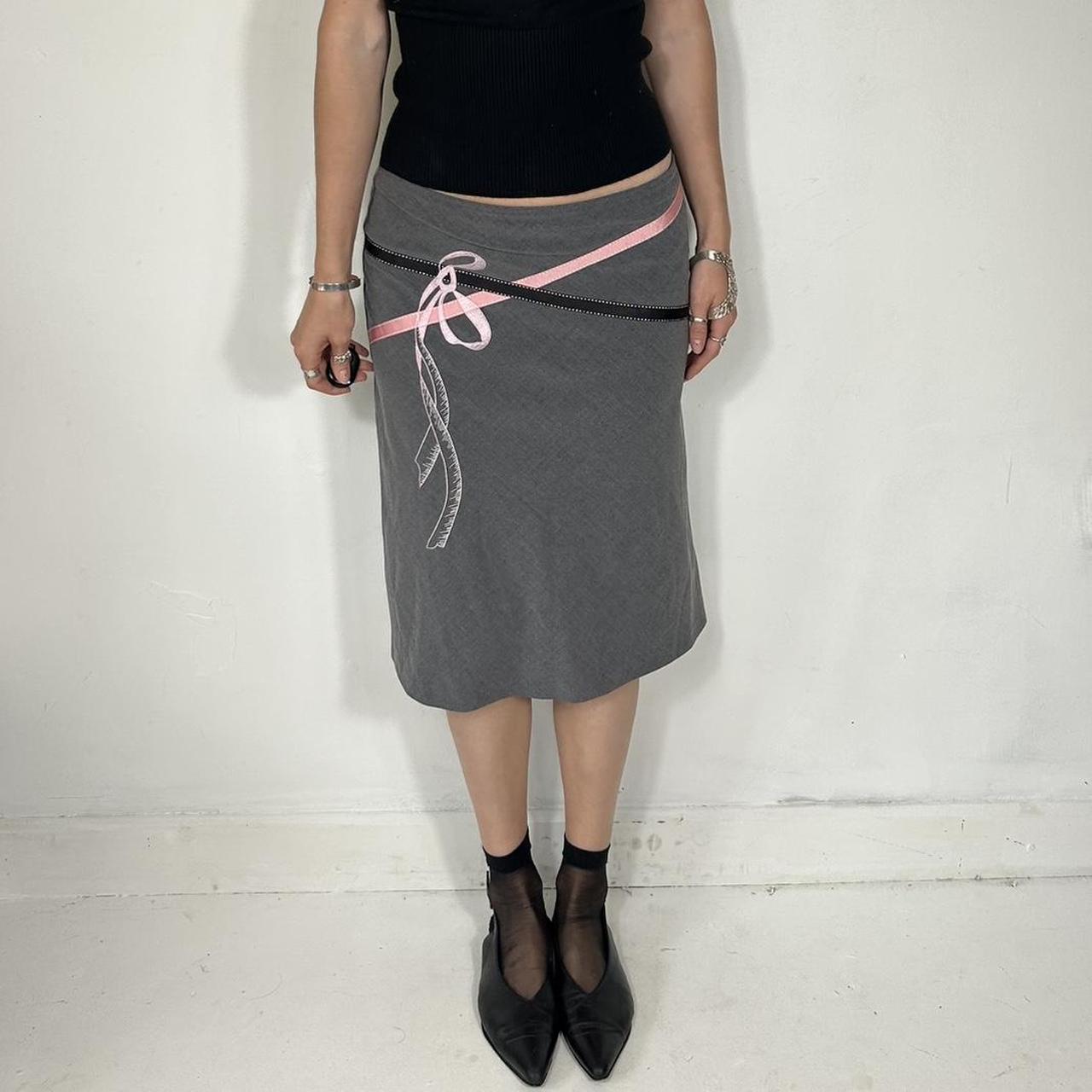 item listed by aemeliahcurates