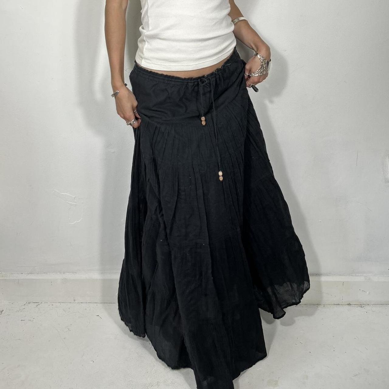 item listed by aemeliahcurates