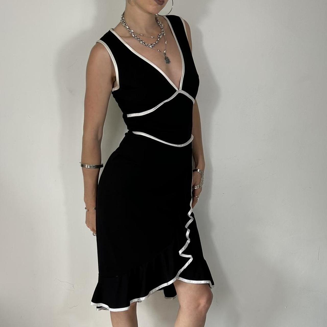 item listed by aemeliahcurates