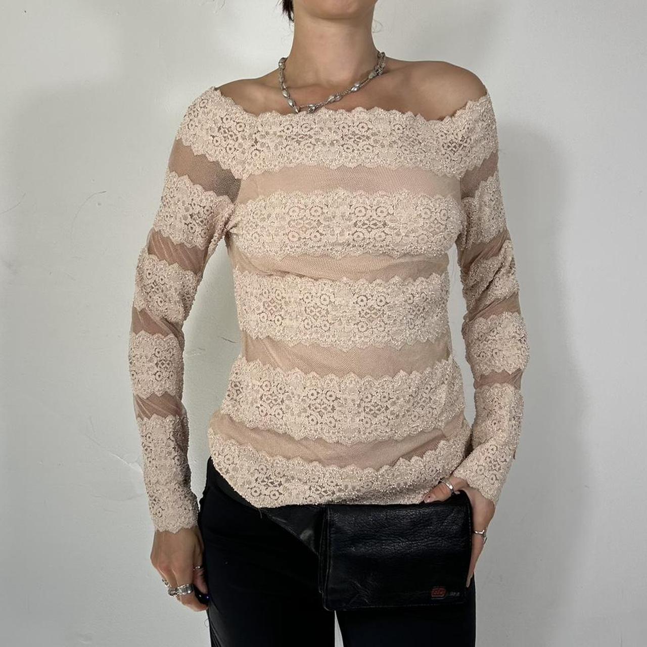 item listed by aemeliahcurates