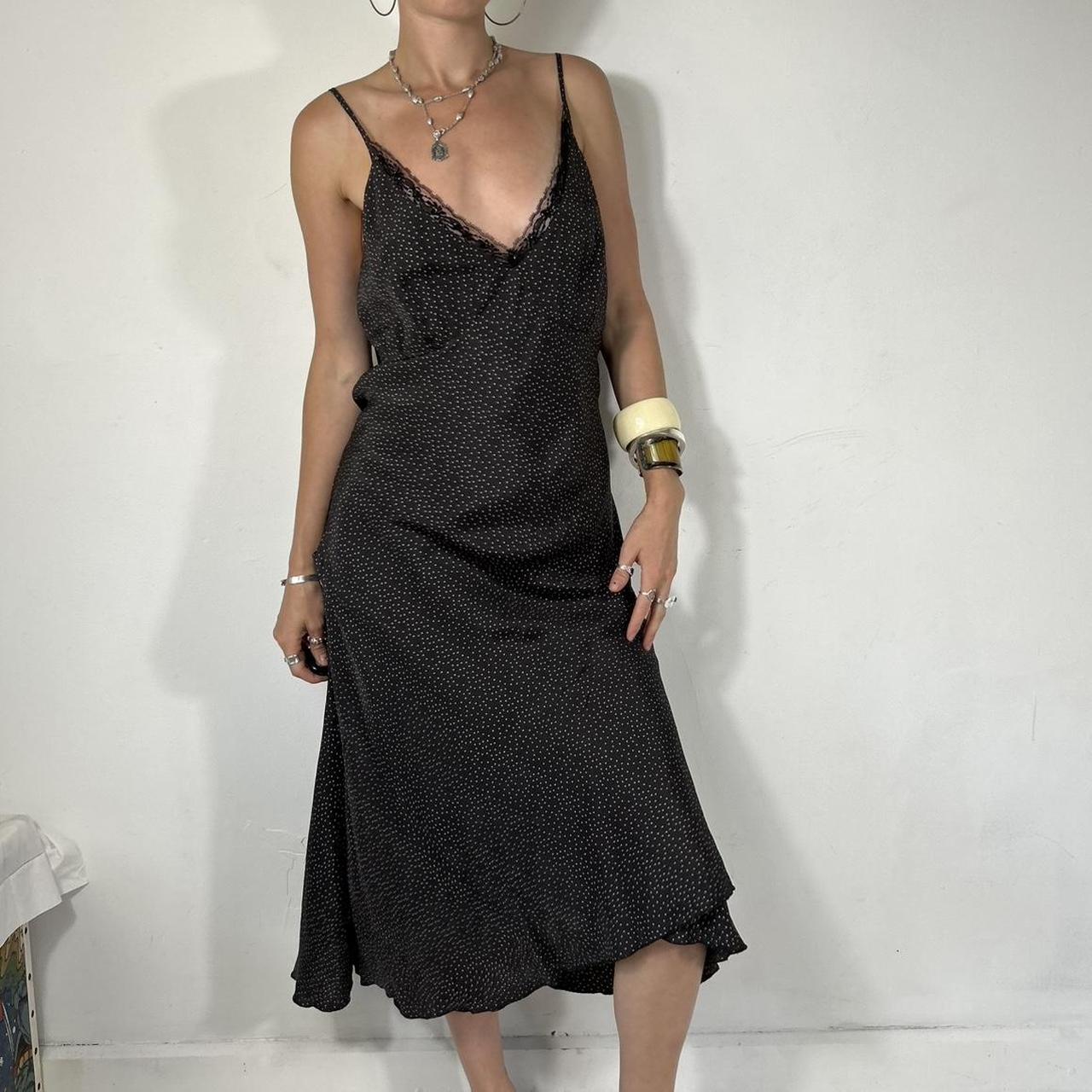 item listed by aemeliahcurates