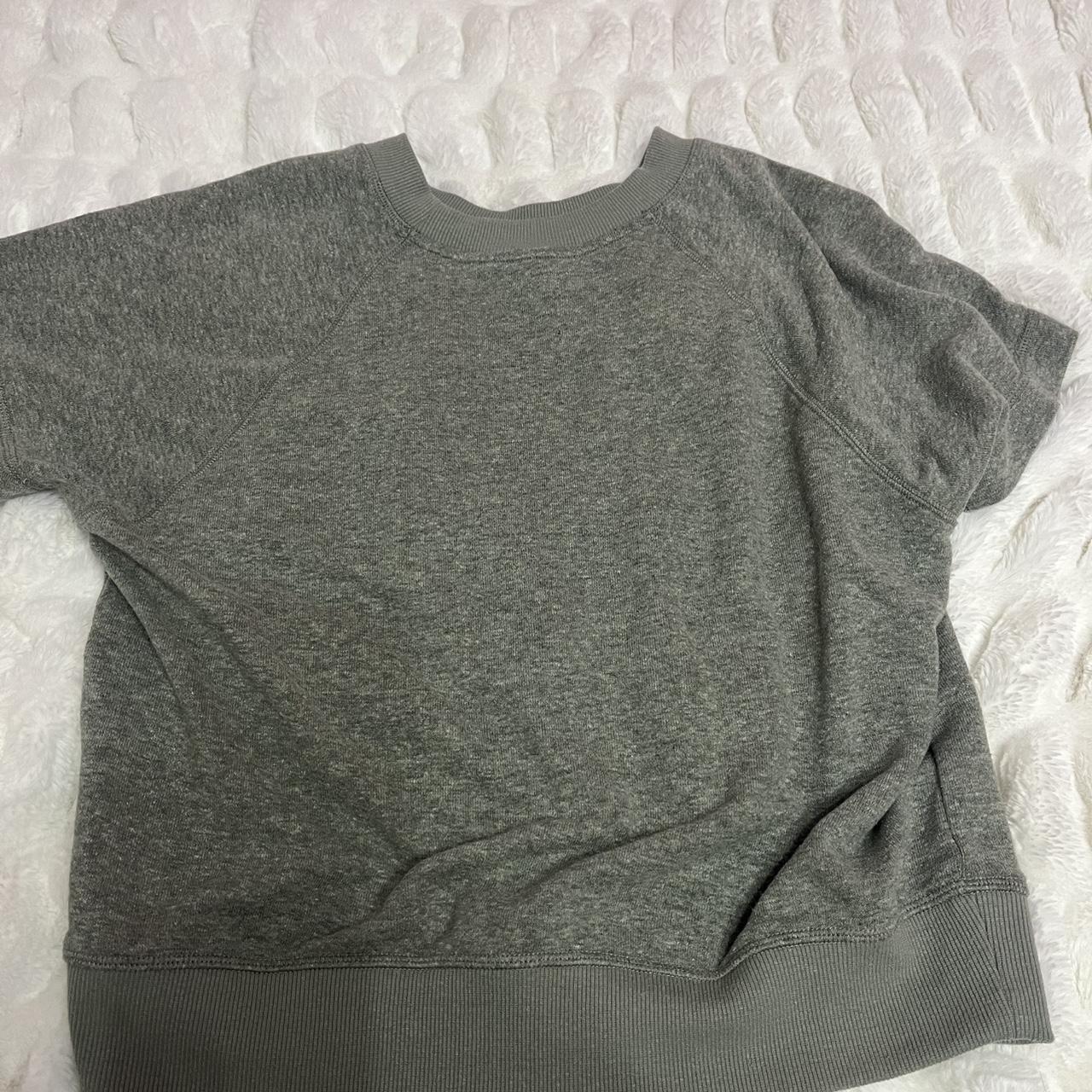 item listed by laracherchian11