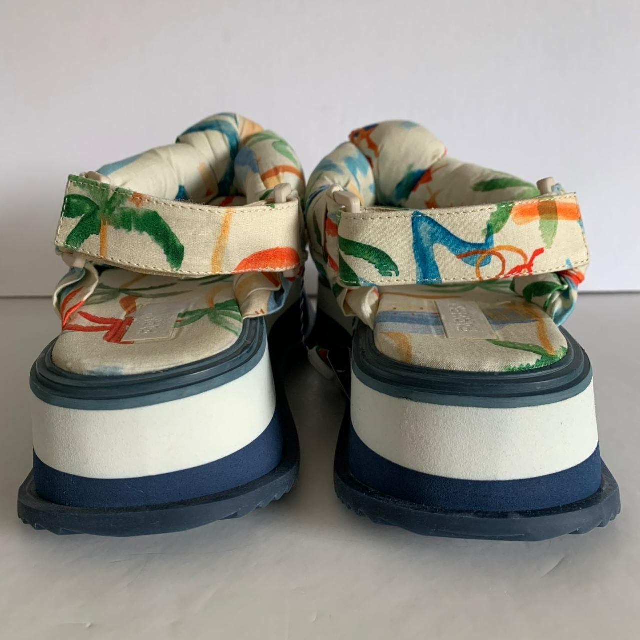 Farm Rio Tropical Puffy Platform Sandals -Farm... - Depop