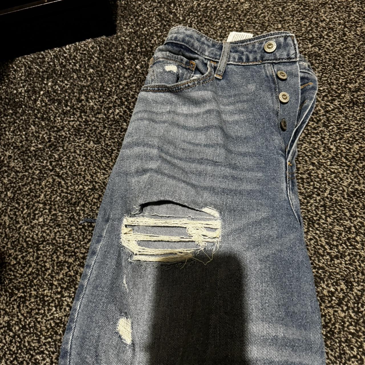 HOLLISTER Ultra high rise vintage straight jeans w... - Depop