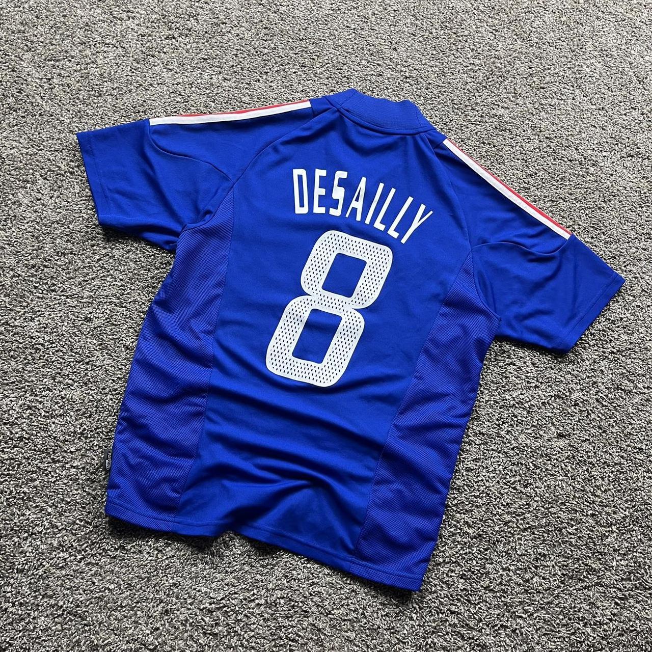 送料無料 日本 vintage Depop | jersey soccer #8 Desailly France adidas 2002 ウェア