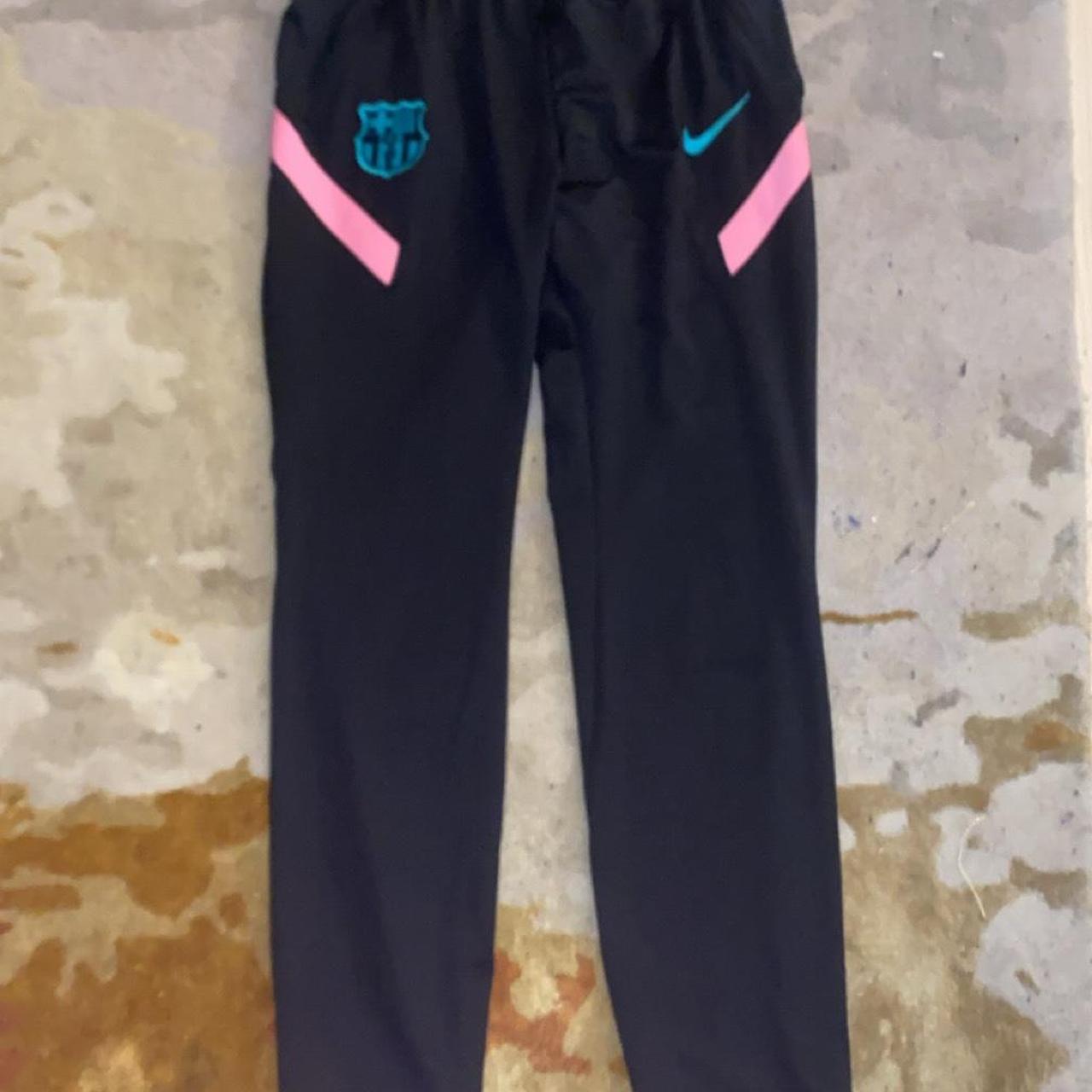 item listed by lc70