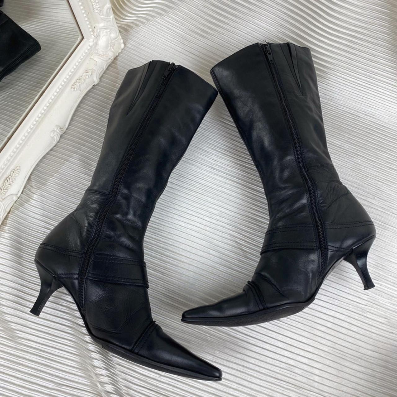 Women's Black and Silver Boots | Depop