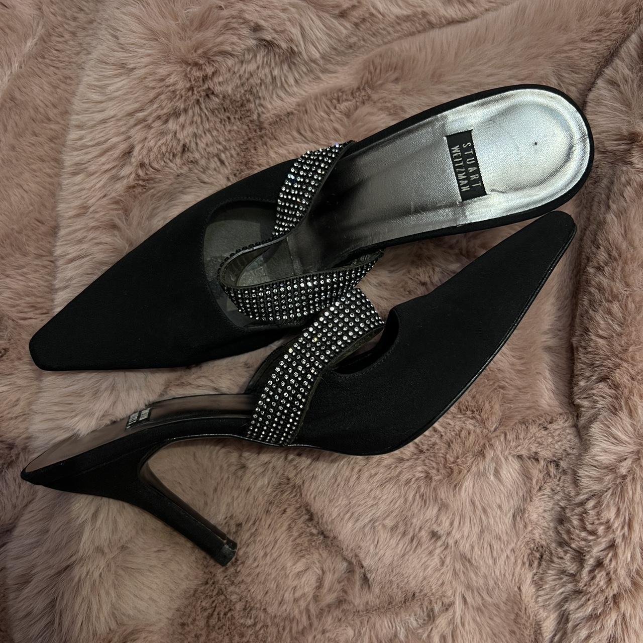 stuart weitzman kitten heels