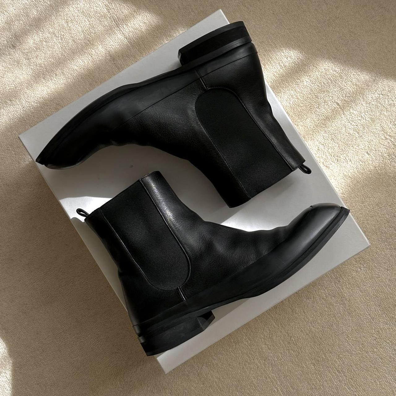 the row chelsea boot