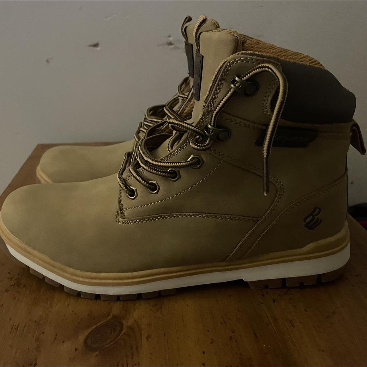 Rocawear Men's Tan Boots | Depop