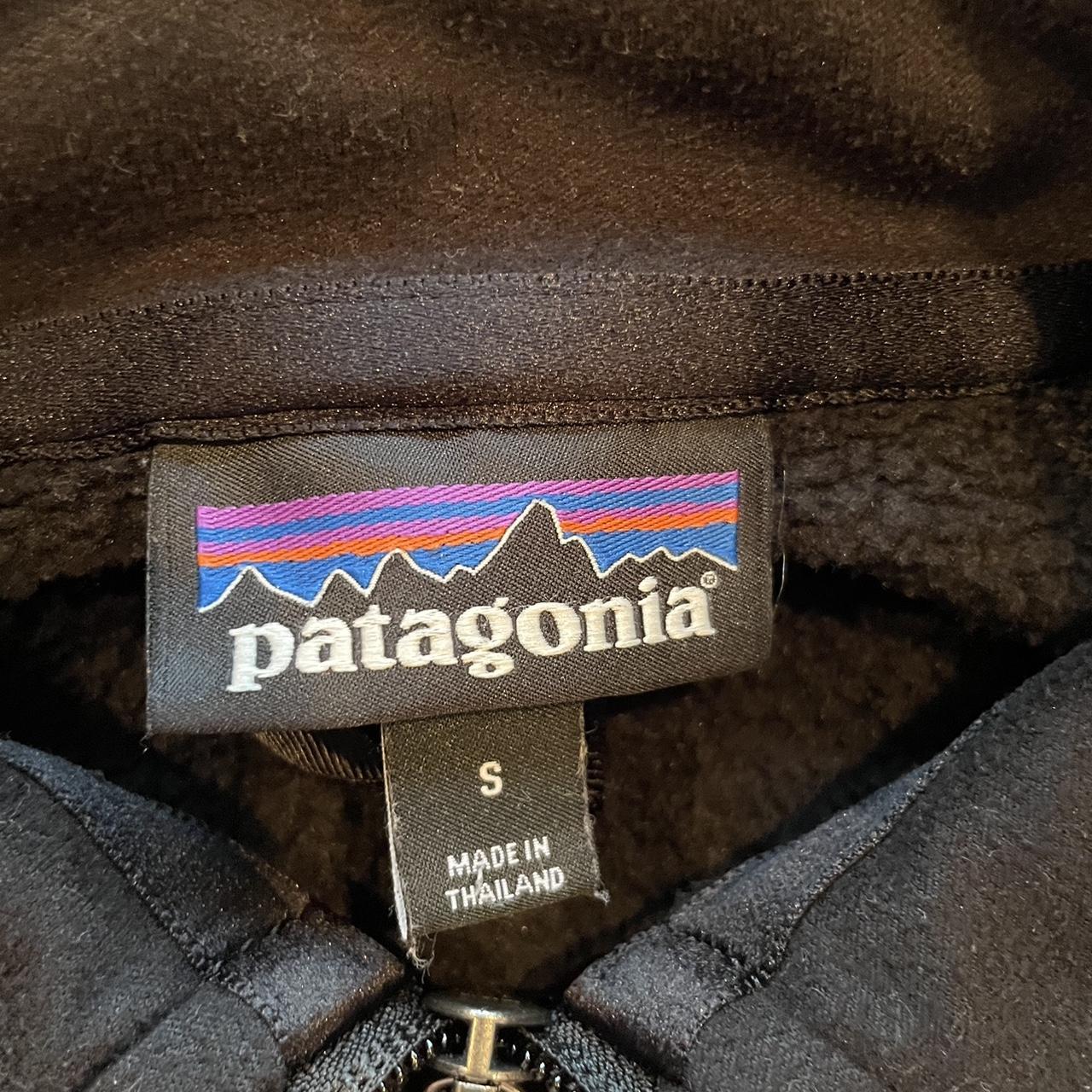 Patagonia fleece jacket Barley worn Size small,... - Depop