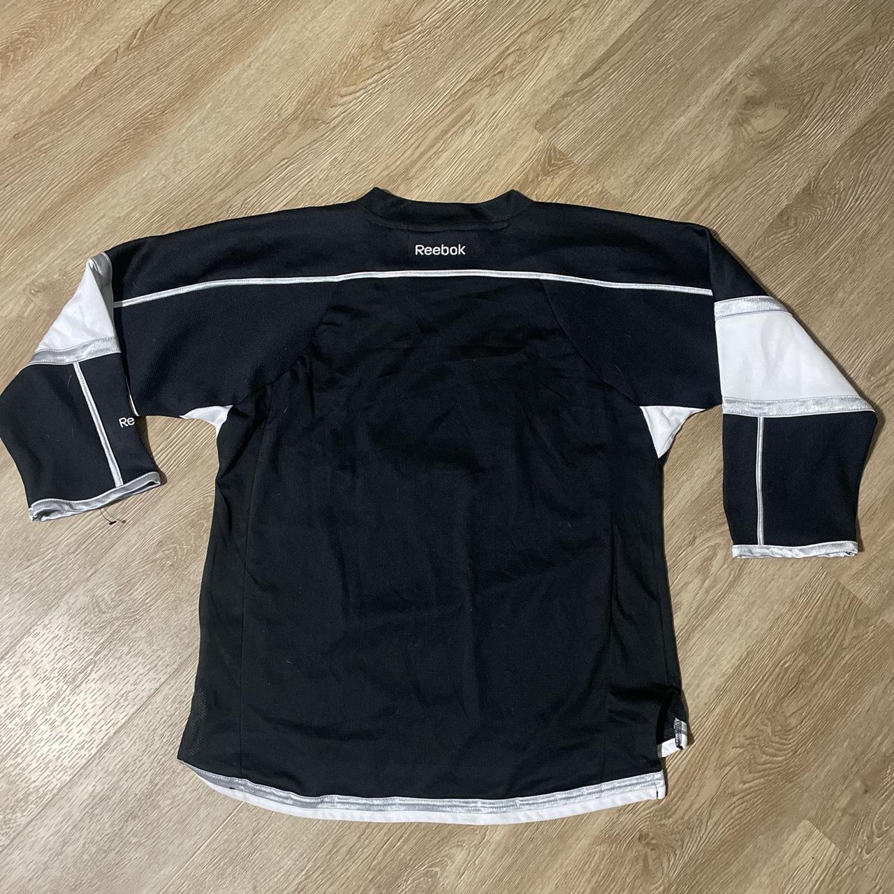 2007 la kings jersey - Depop