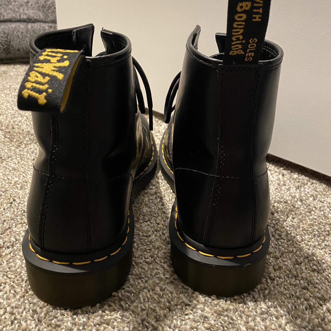 Dr. Martens Men's Black and Yellow Boots (3)
