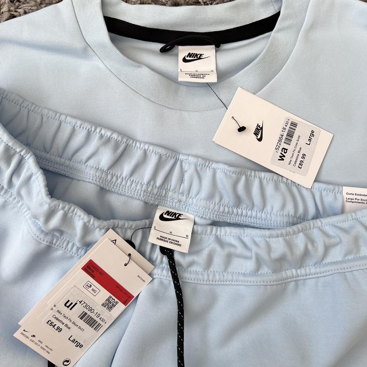 mens blue nike top